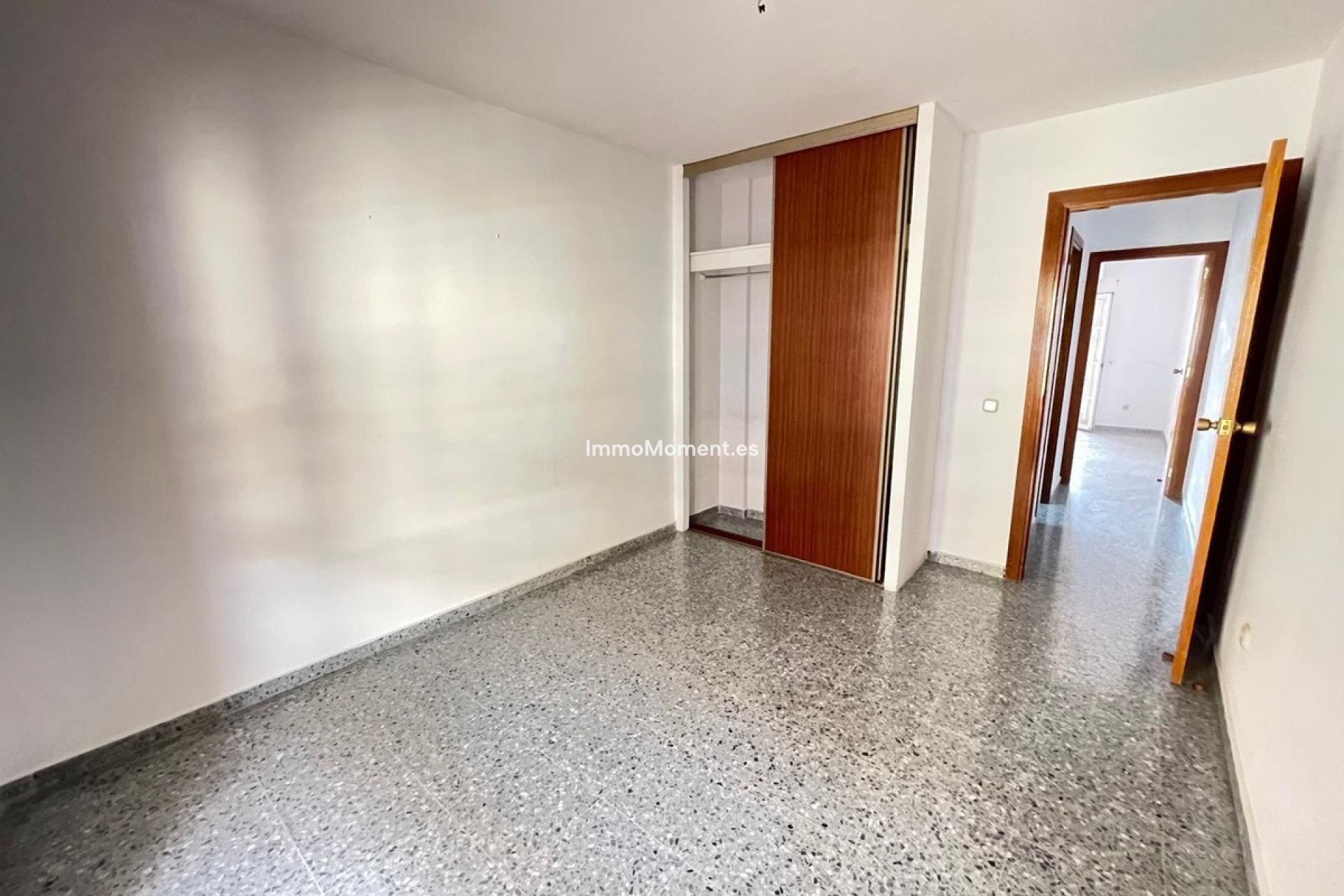 Resale - Apartment - Benalmadena - Benalmadena Centro