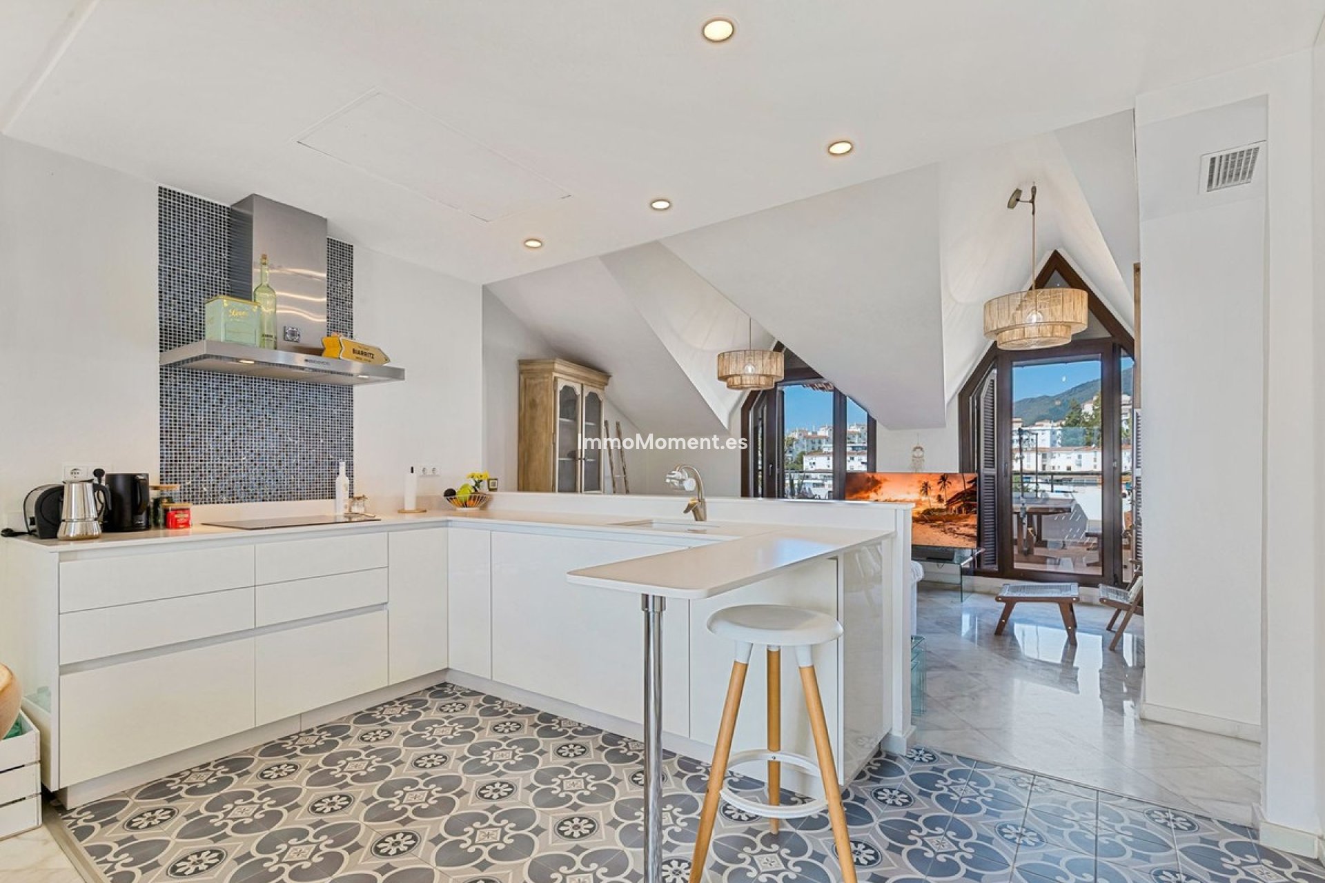 Resale - Apartment - Benalmadena - Benalmadena Centro