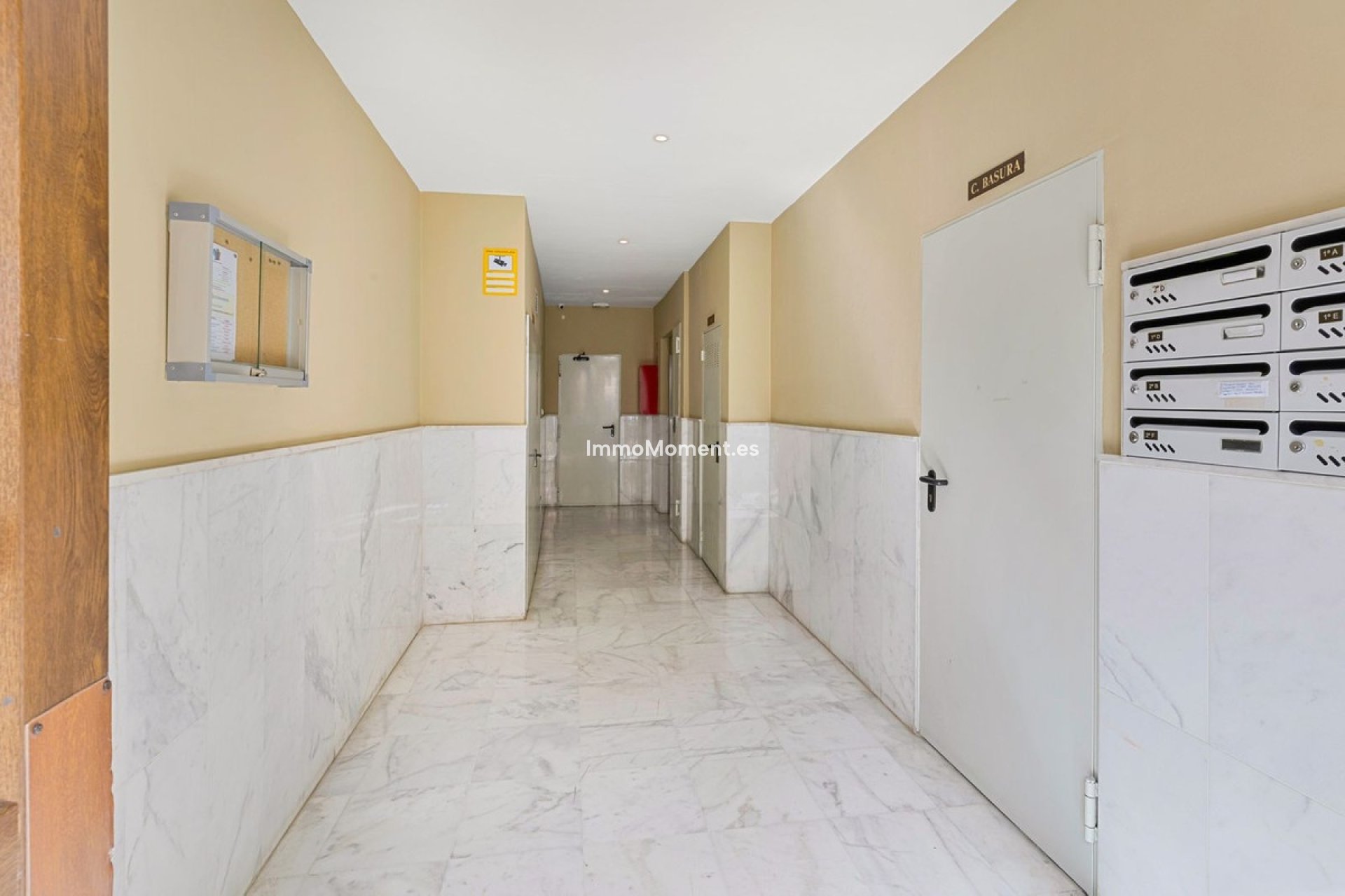 Resale - Apartment - Benalmadena - Benalmadena Centro