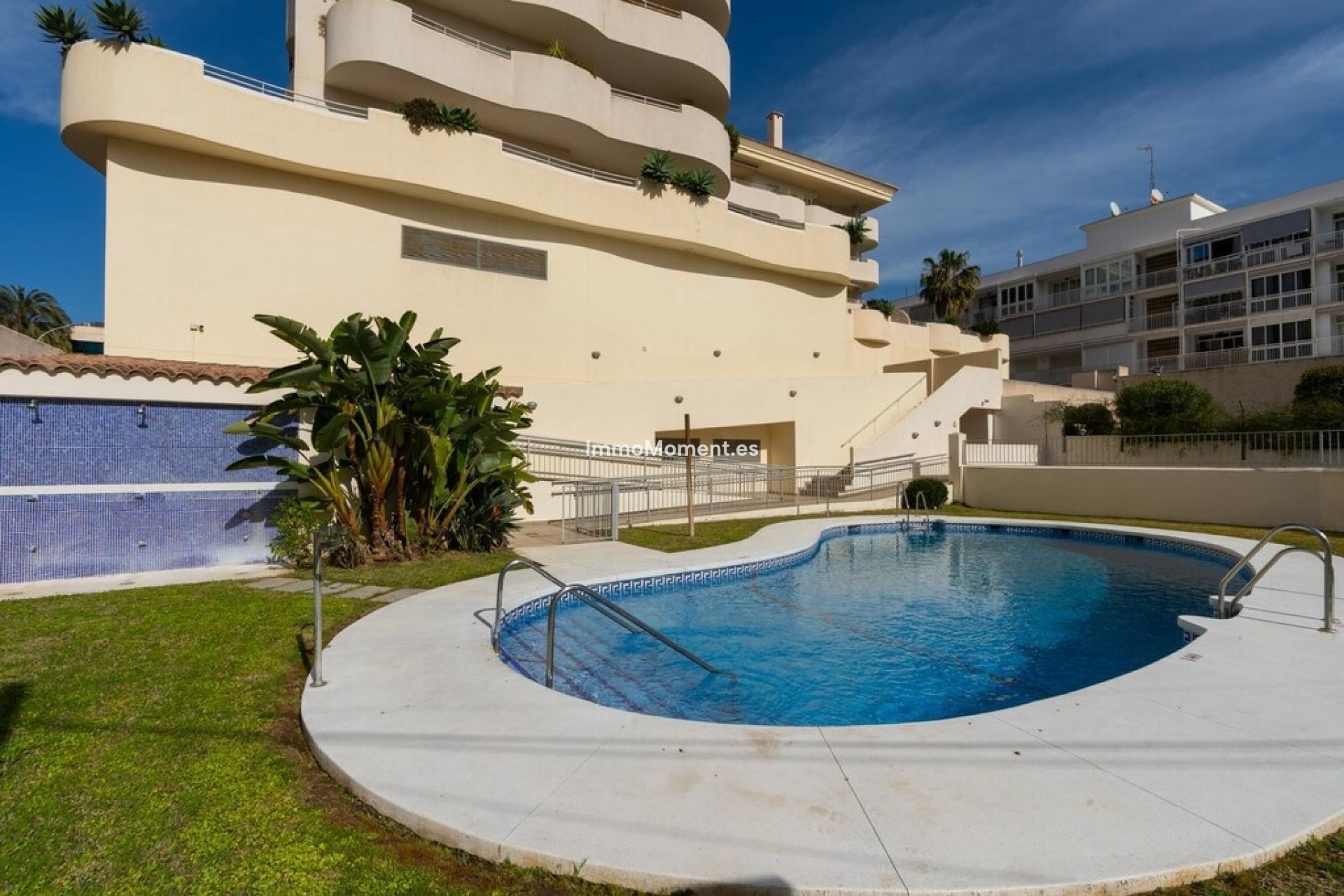 Resale - Apartment - Benalmadena - Benalmadena Centro