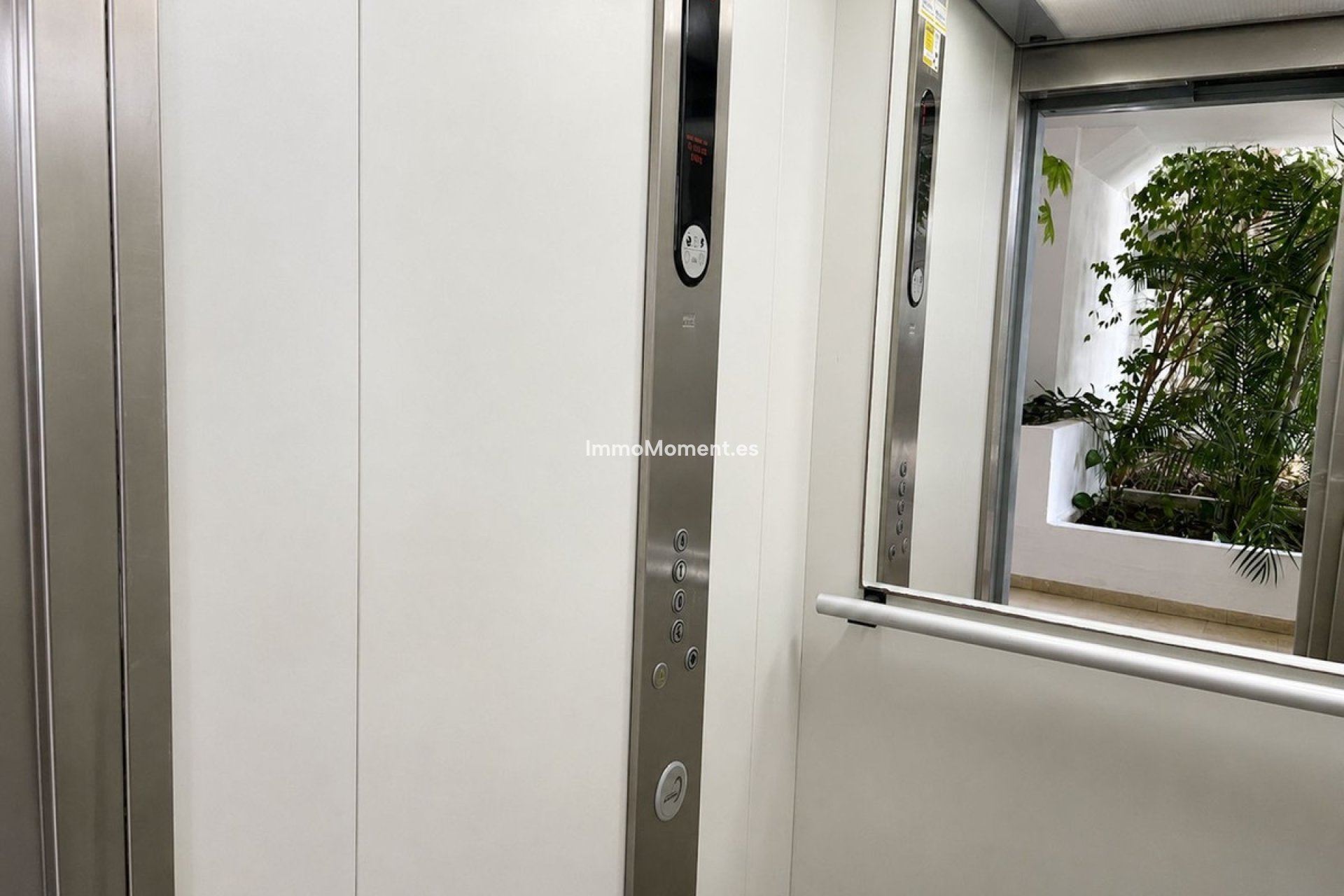 Resale - Apartment - Benalmadena - Benalmadena Centro