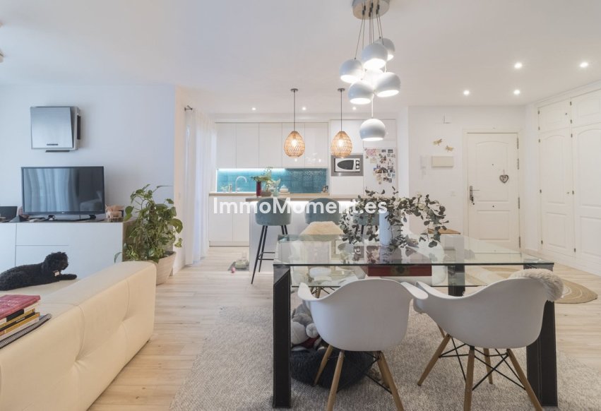 Resale - Apartment - Benalmadena - Benalmadena Centro
