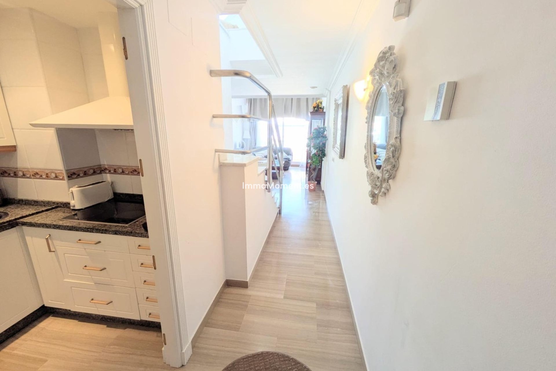 Resale - Apartment - Benalmadena - Benalmadena Centro