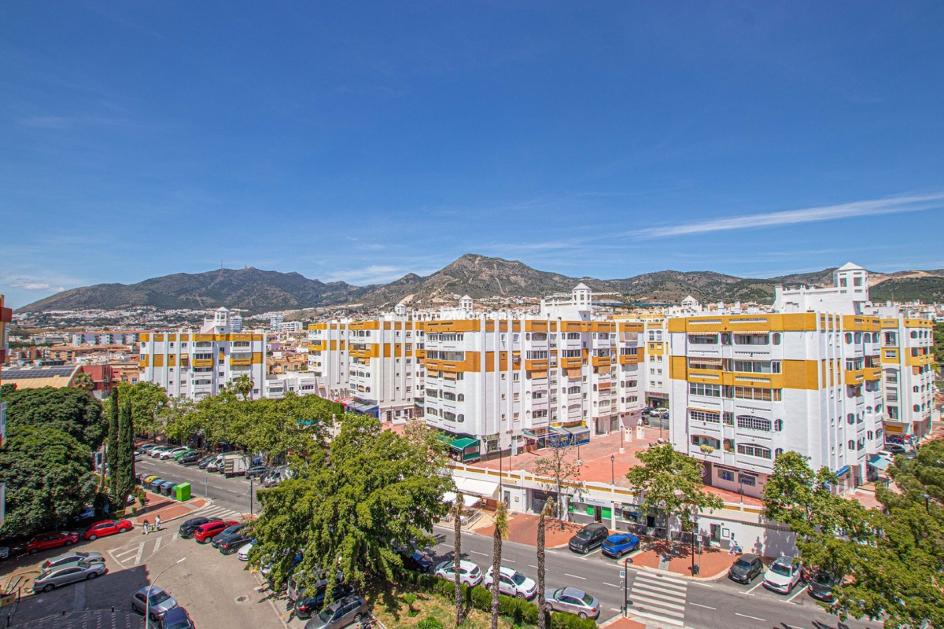 Resale - Apartment - Benalmadena - Benalmadena Centro