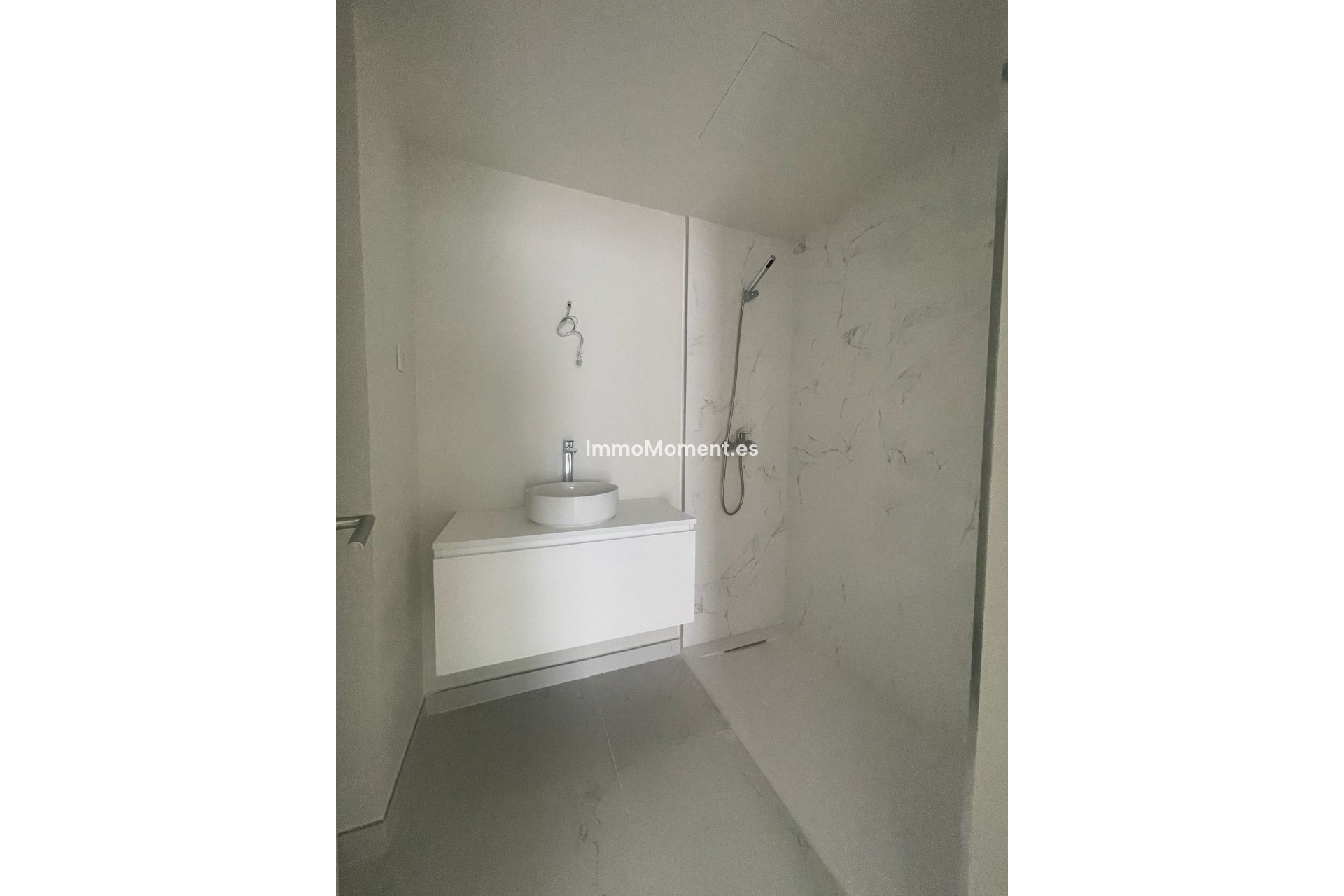 Resale - Apartment - Benalmadena - Benalmadena Centro