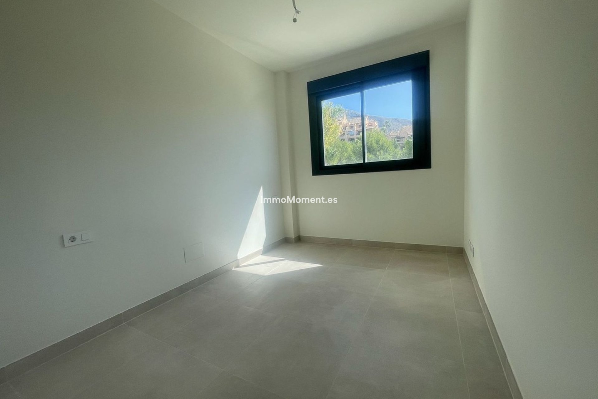 Resale - Apartment - Benalmadena - Benalmadena Centro