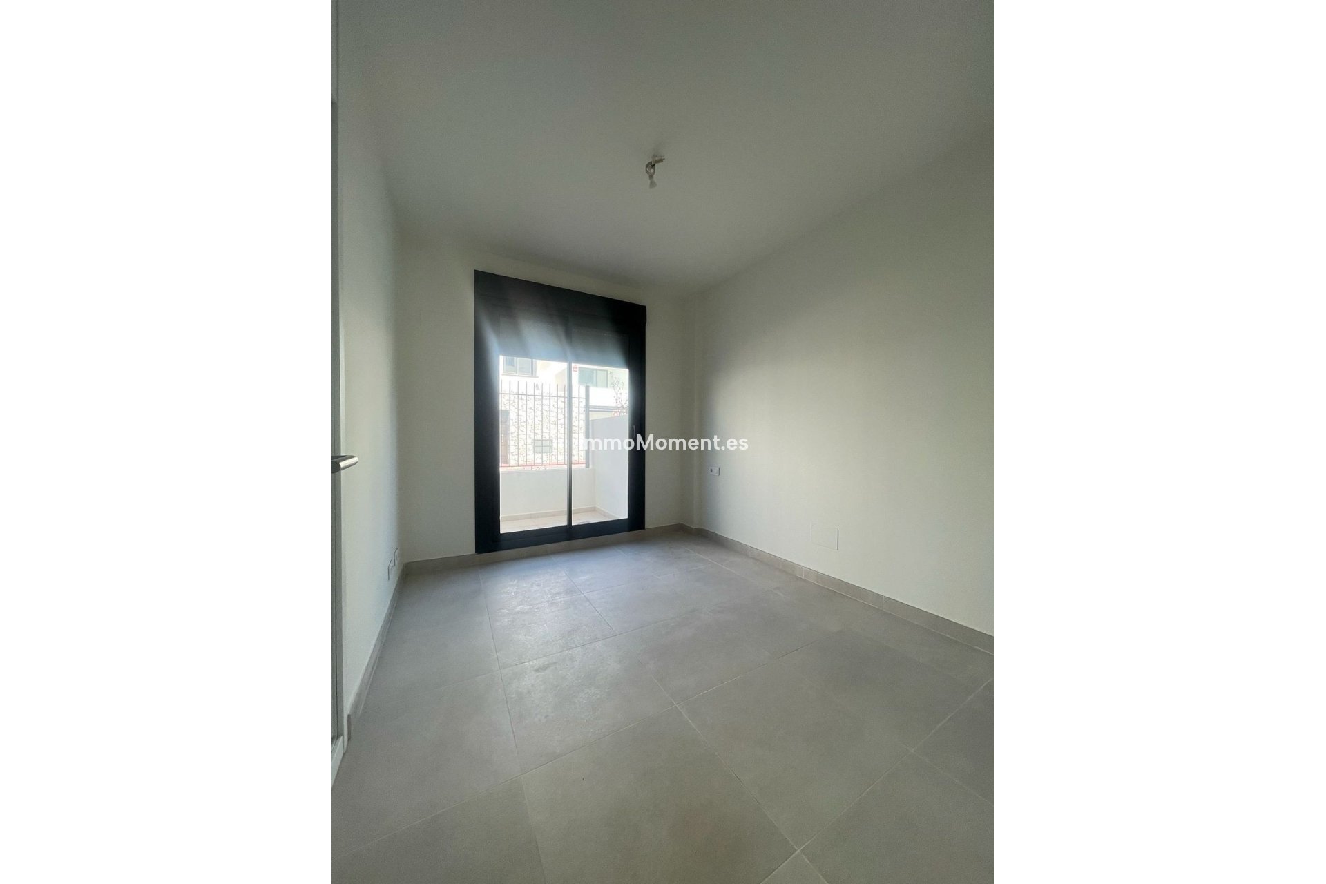 Resale - Apartment - Benalmadena - Benalmadena Centro