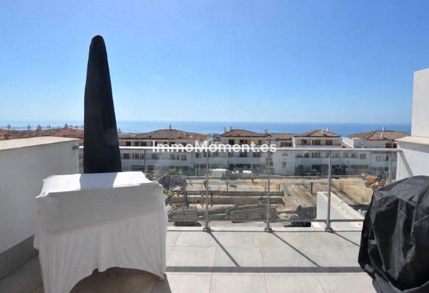 Resale - Apartment - Benalmadena - Benalmadena Centro