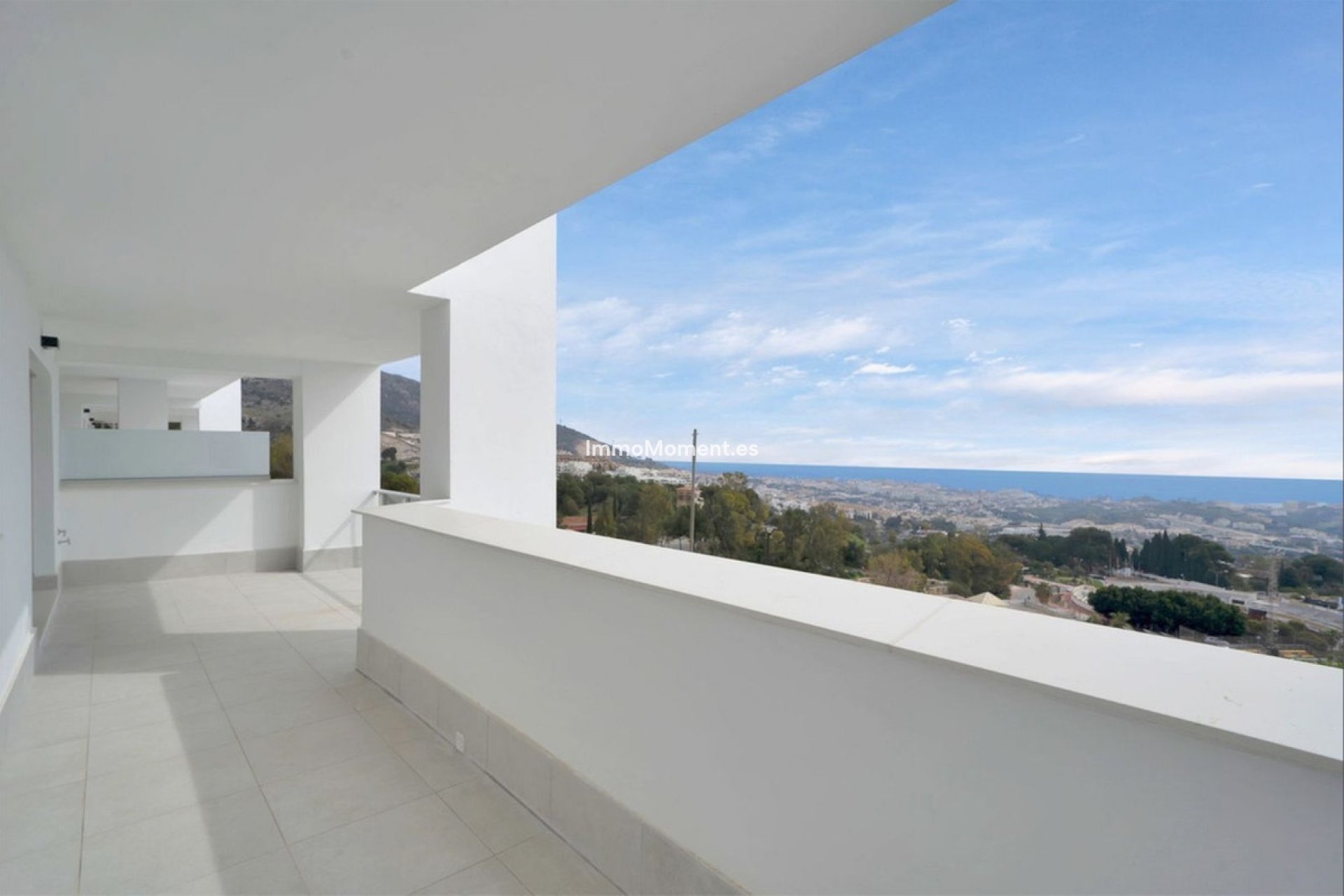 Resale - Apartment - Benalmadena - Benalmadena Centro