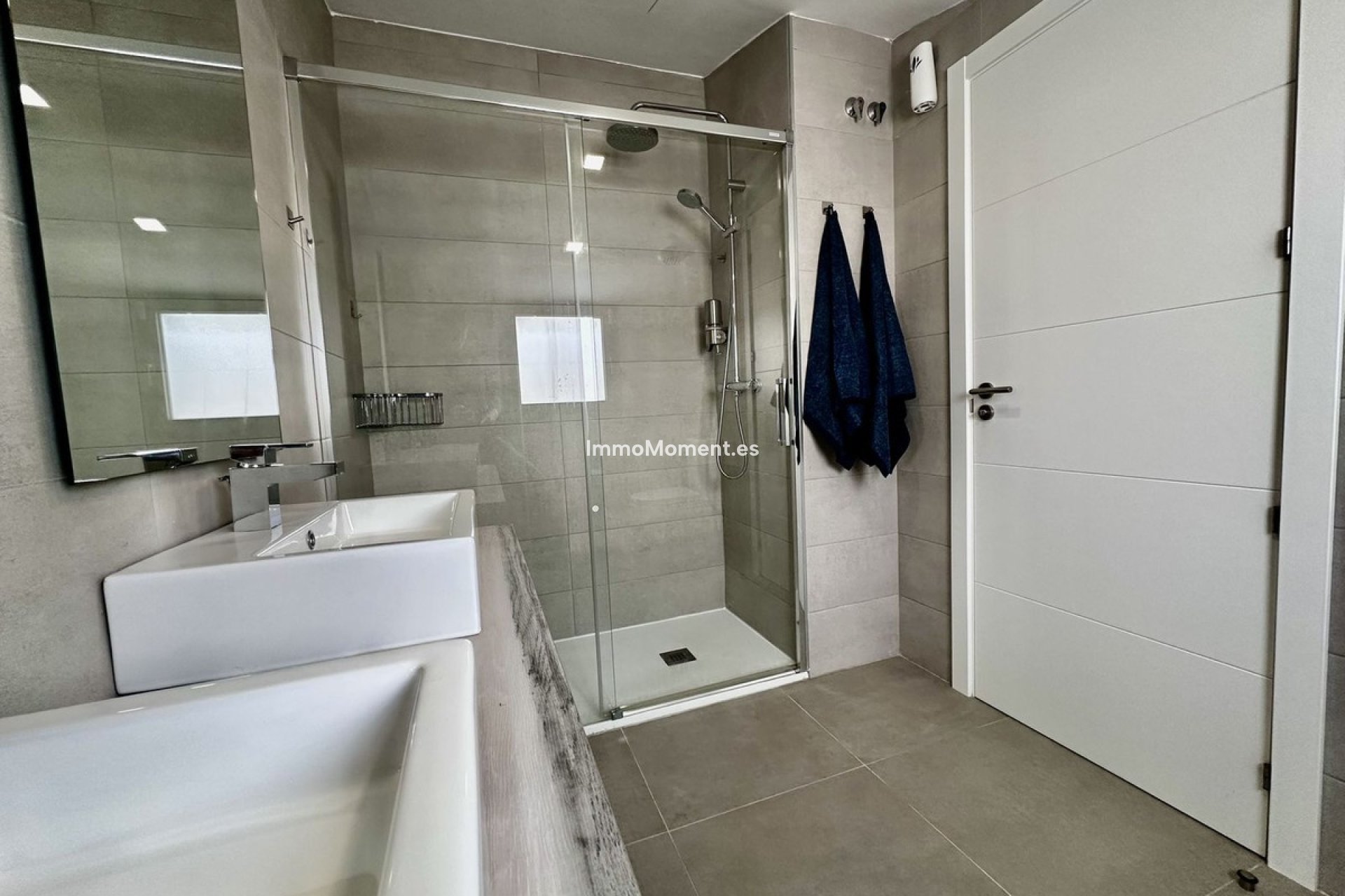 Resale - Apartment - Benalmadena - Benalmadena Centro
