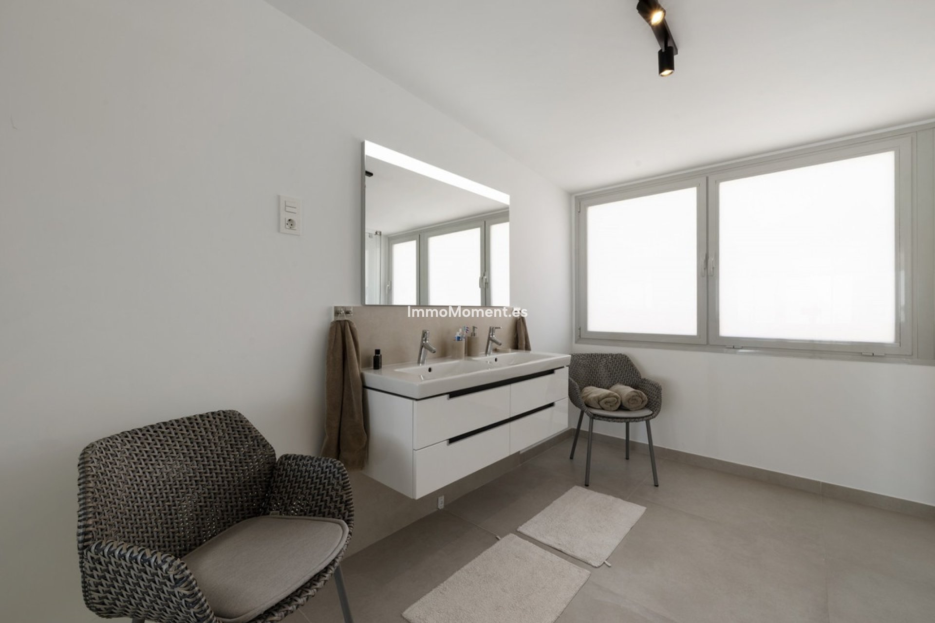 Resale - Apartment - Benalmadena - Benalmadena Centro
