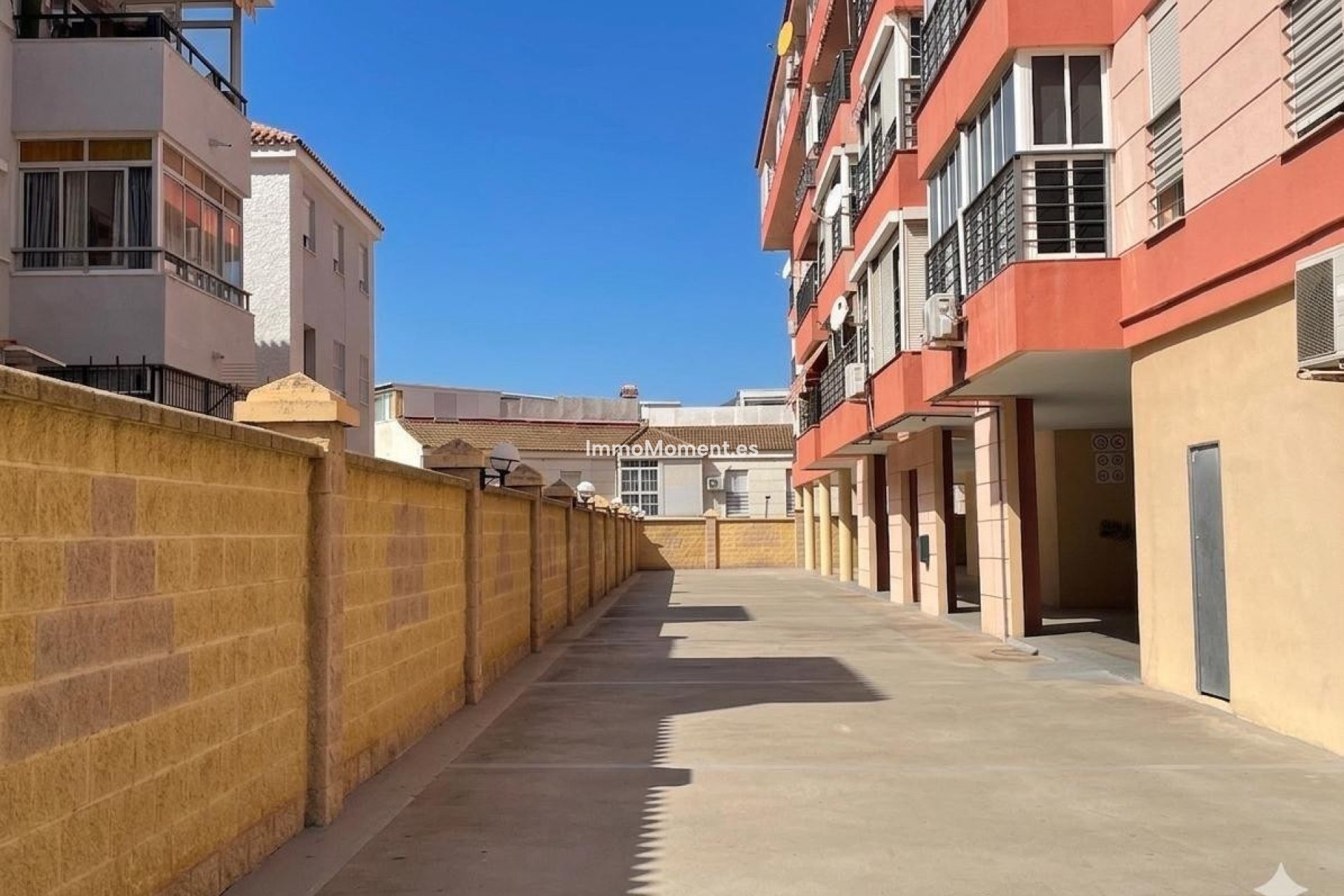 Resale - Apartment - Benalmadena - Benalmadena Centro