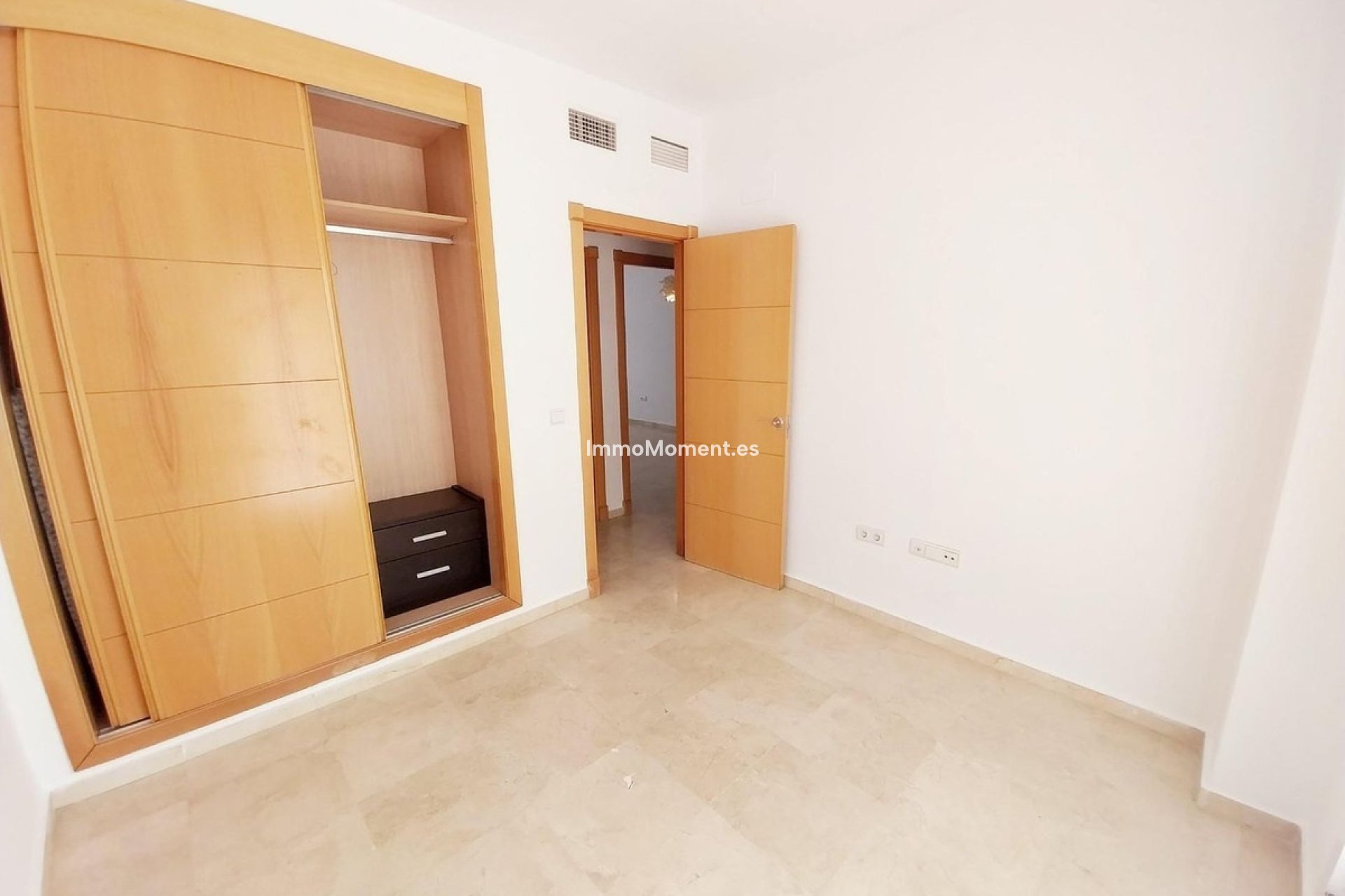 Resale - Apartment - Benalmadena - Benalmadena Centro