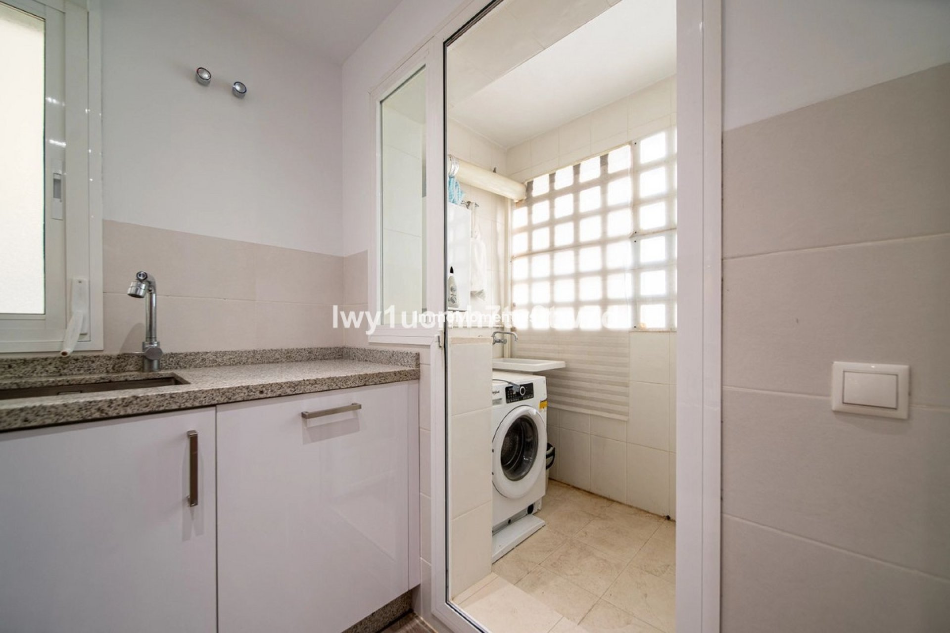 Resale - Apartment - Benalmadena - Benalmadena Centro