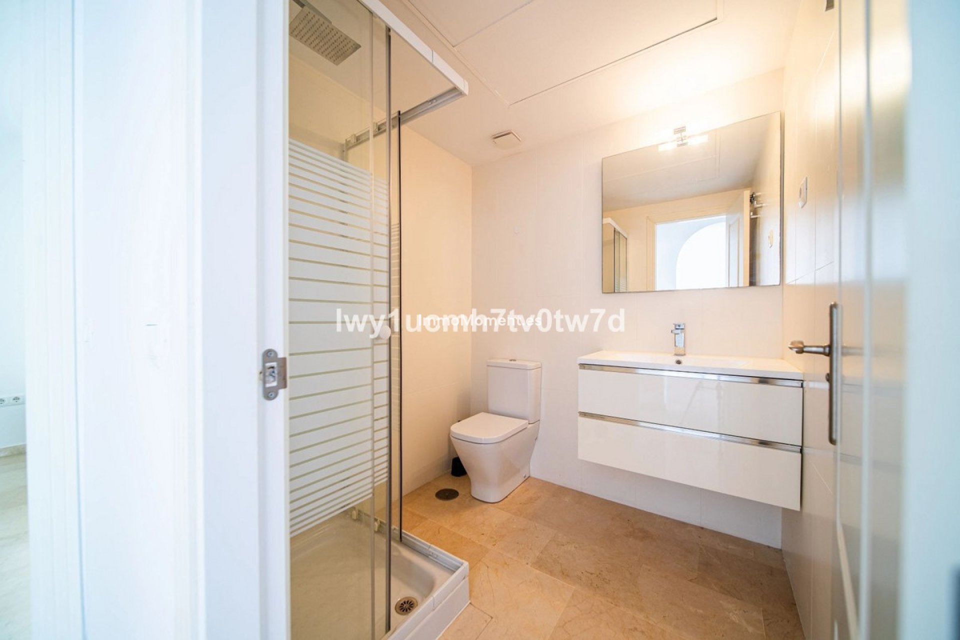 Resale - Apartment - Benalmadena - Benalmadena Centro
