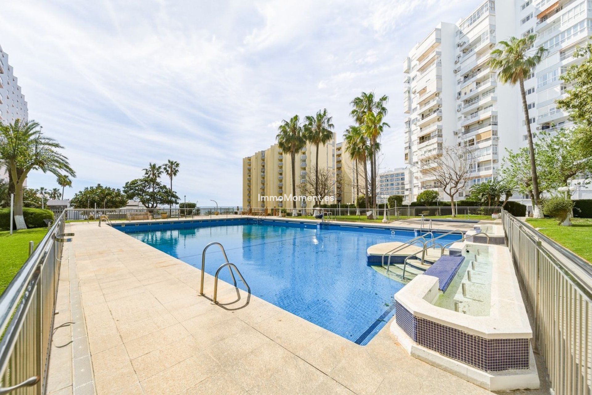 Resale - Apartment - Benalmadena - Benalmadena Costa