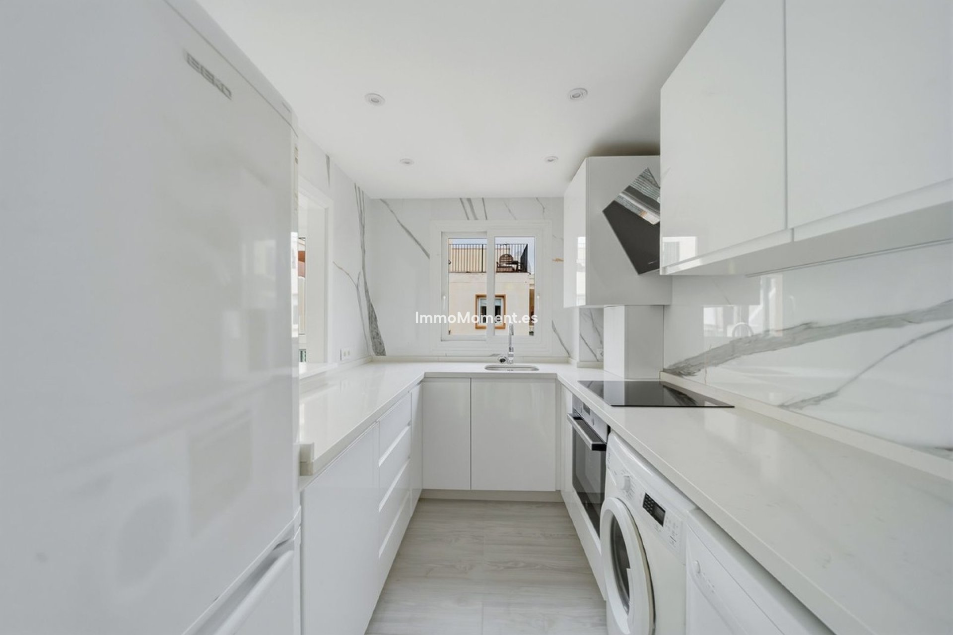 Resale - Apartment - Benalmadena - Benalmadena Costa