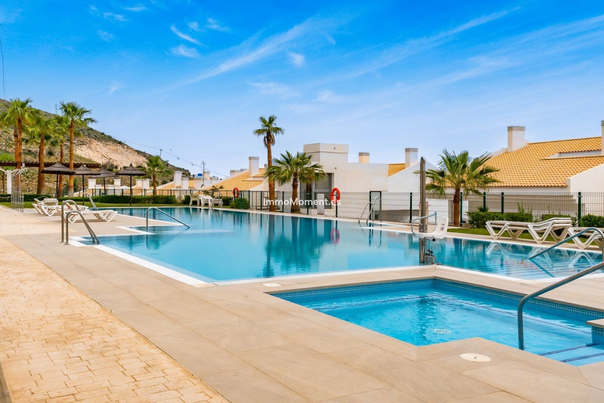 Resale - Apartment - Benalmadena - Benalmadena Costa