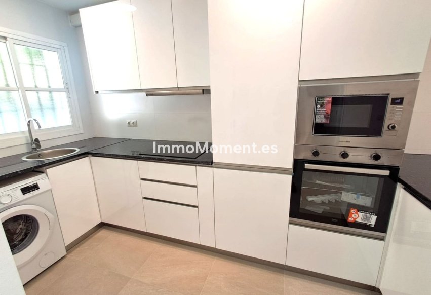 Resale - Apartment - Benalmadena - Benalmadena Costa