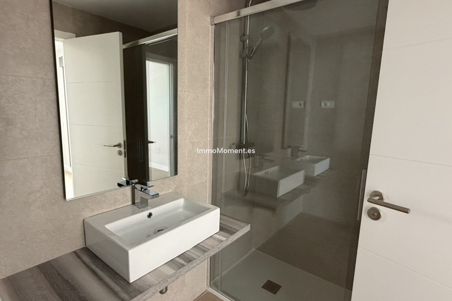 Resale - Apartment - Benalmadena - Benalmadena Pueblo