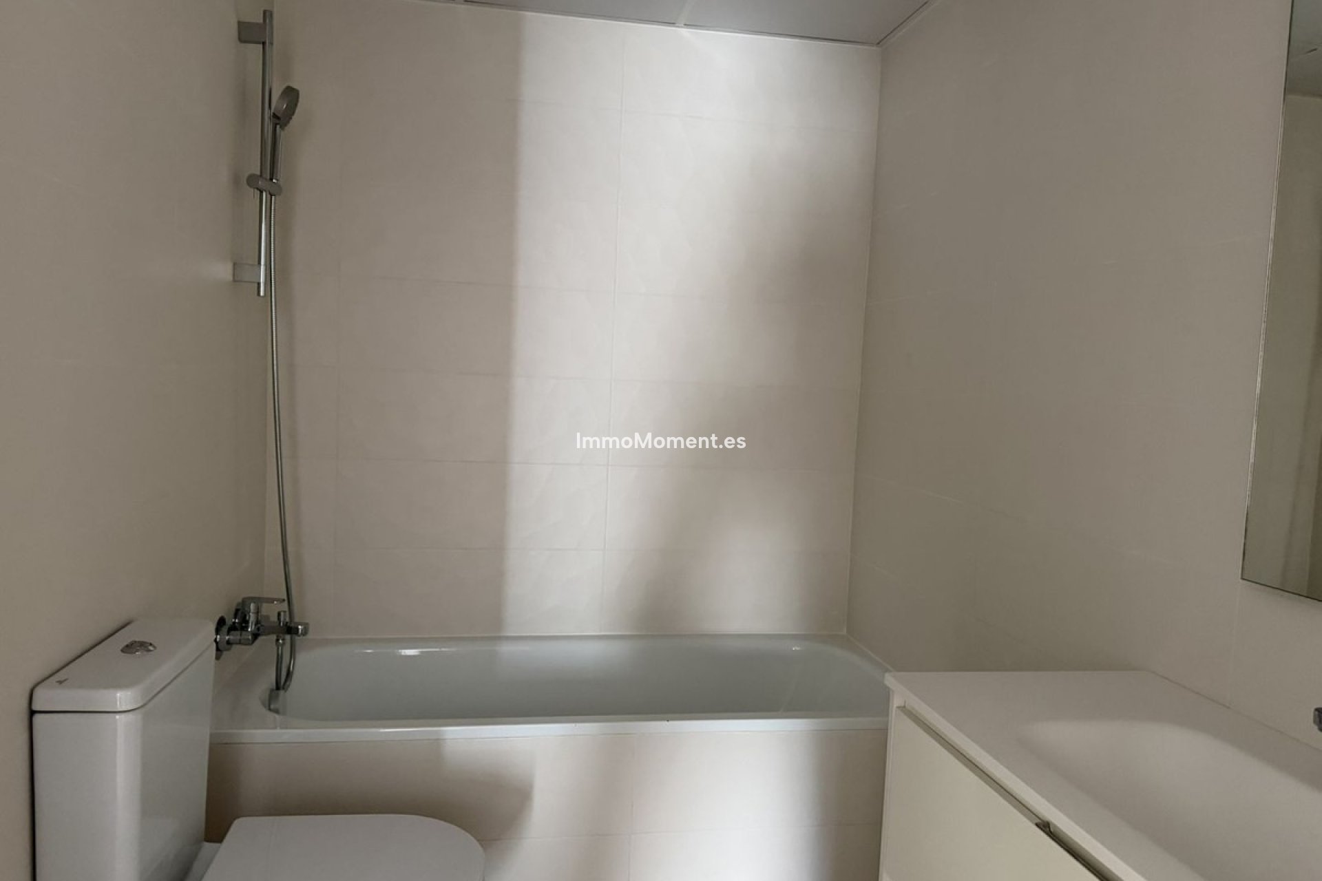 Resale - Apartment - Benalmadena - Benalmadena Pueblo