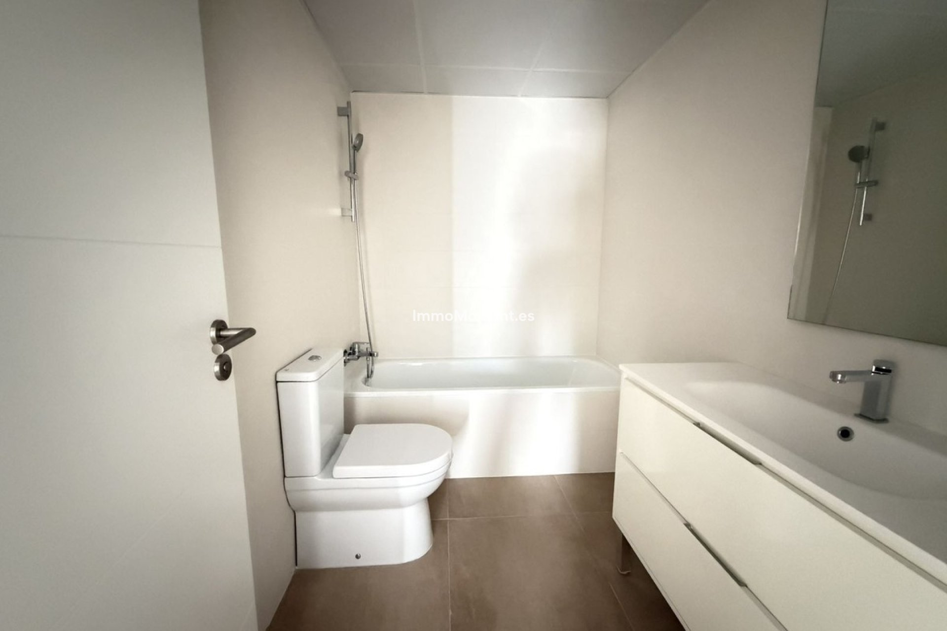 Resale - Apartment - Benalmadena - Benalmadena Pueblo