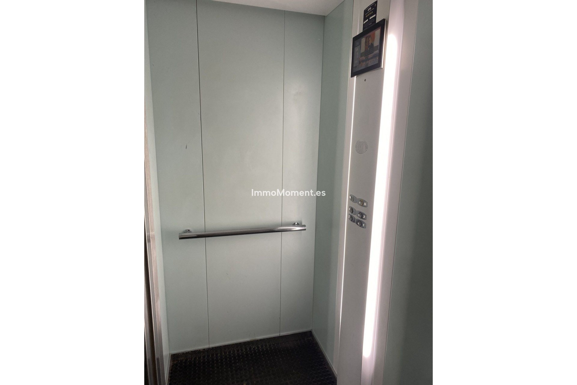 Resale - Apartment - Benalmadena - Benalmadena Pueblo