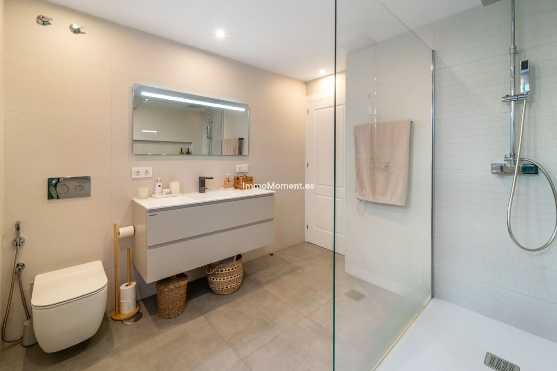 Resale - Apartment - Benalmadena - Benalmadena Pueblo