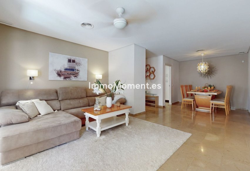 Resale - Apartment - Benalmadena - Torrequebrada
