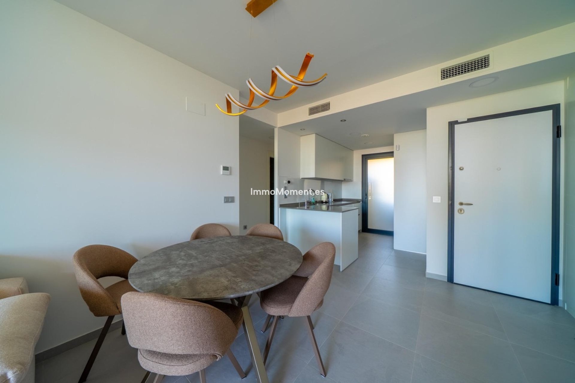 Resale - Apartment - Benidorm - Benidorm Centro