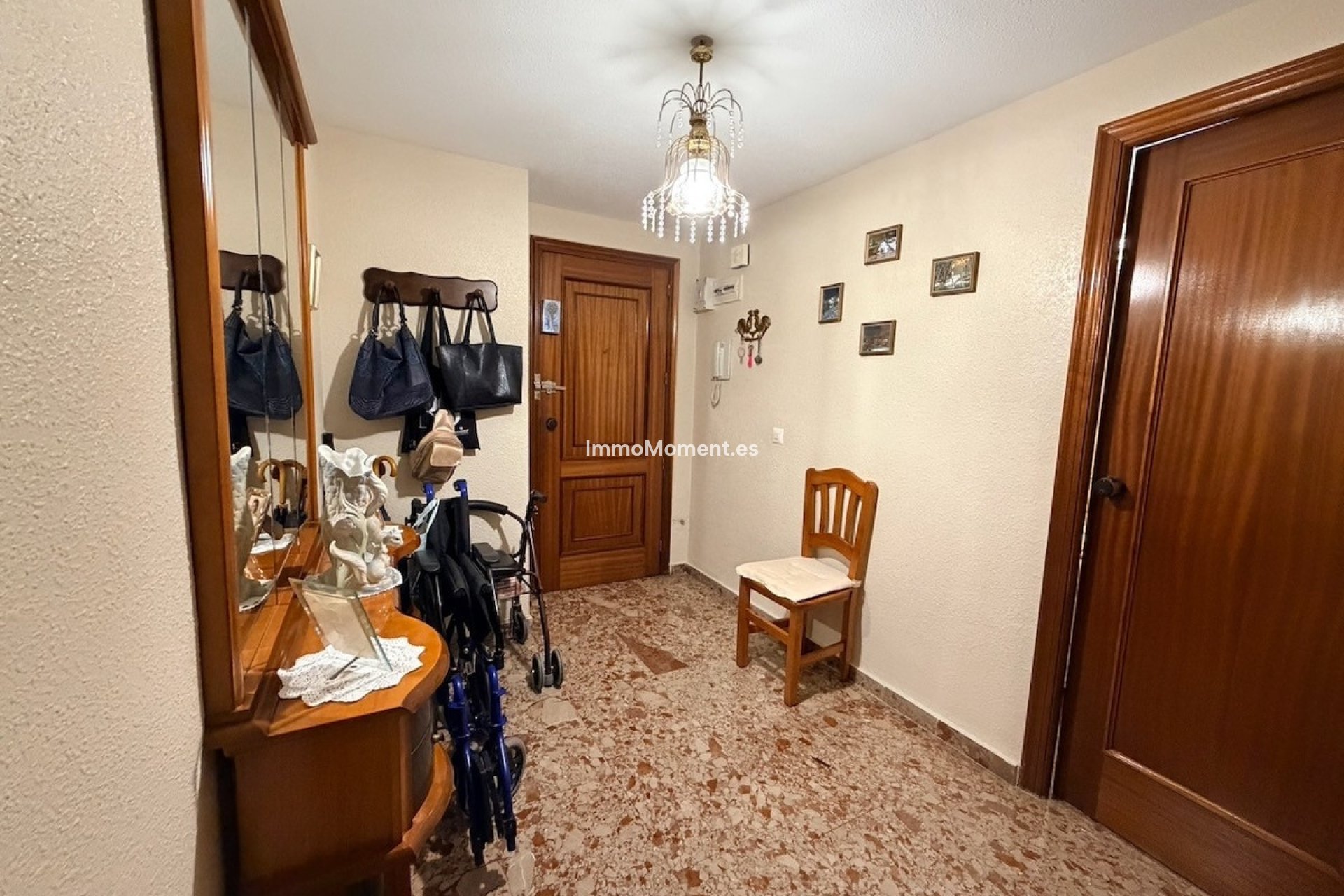 Resale - Apartment - Benidorm - Benidorm Centro