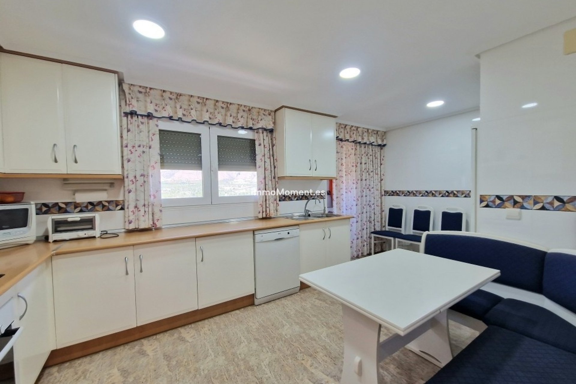 Resale - Apartment - Benidorm - Benidorm Centro