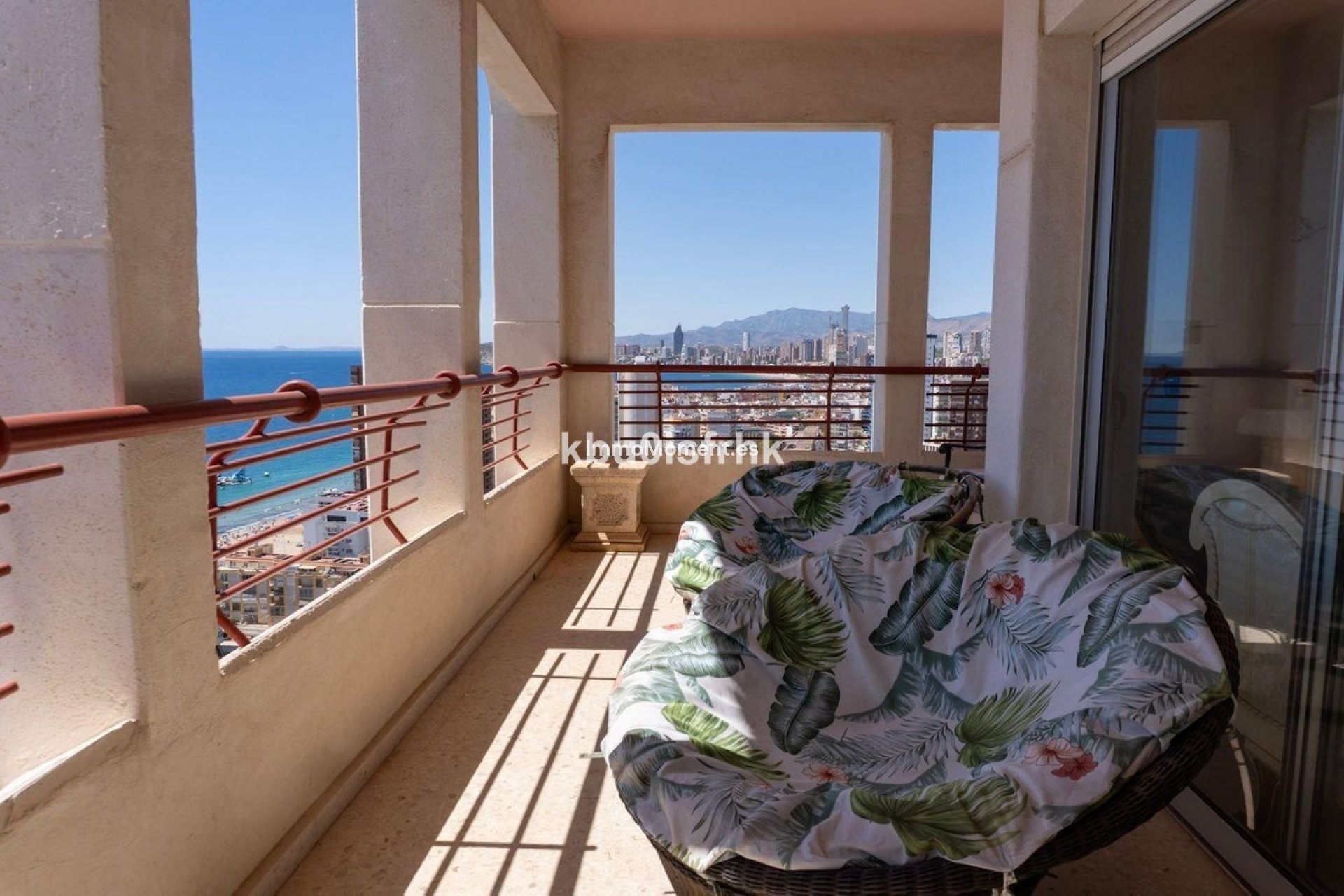 Resale - Apartment - Benidorm - Benidorm Centro