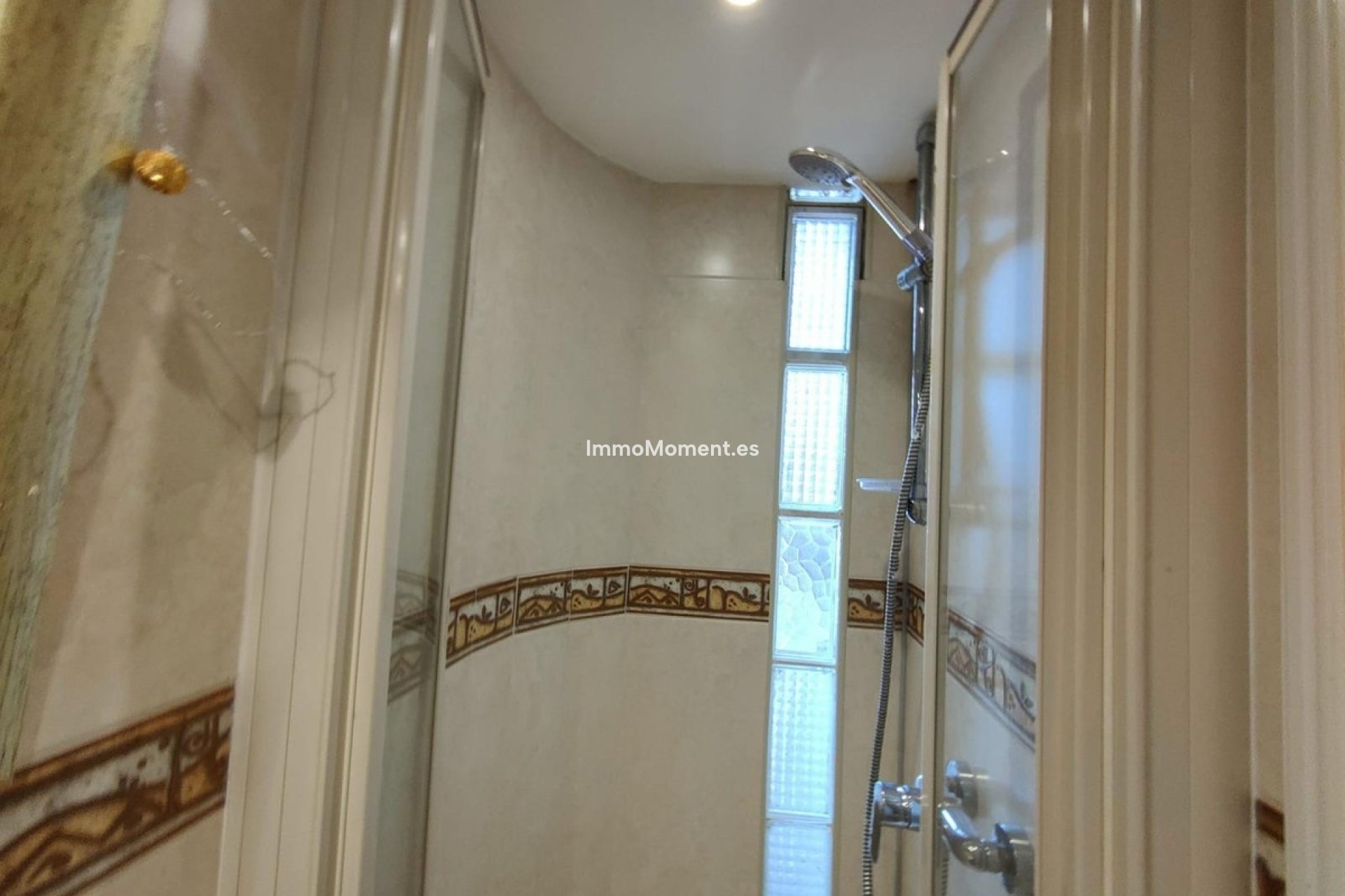 Resale - Apartment - Benidorm - Benidorm Centro