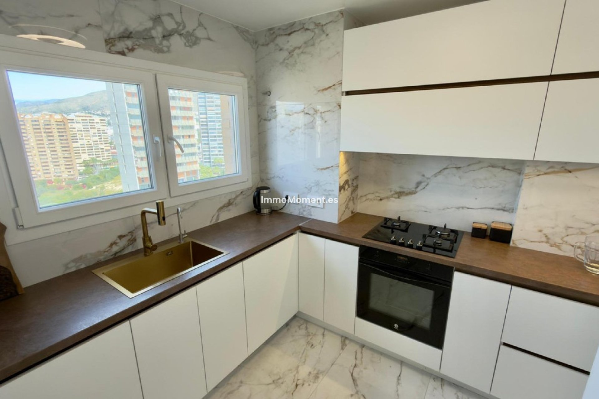 Resale - Apartment - Benidorm - Benidorm Centro