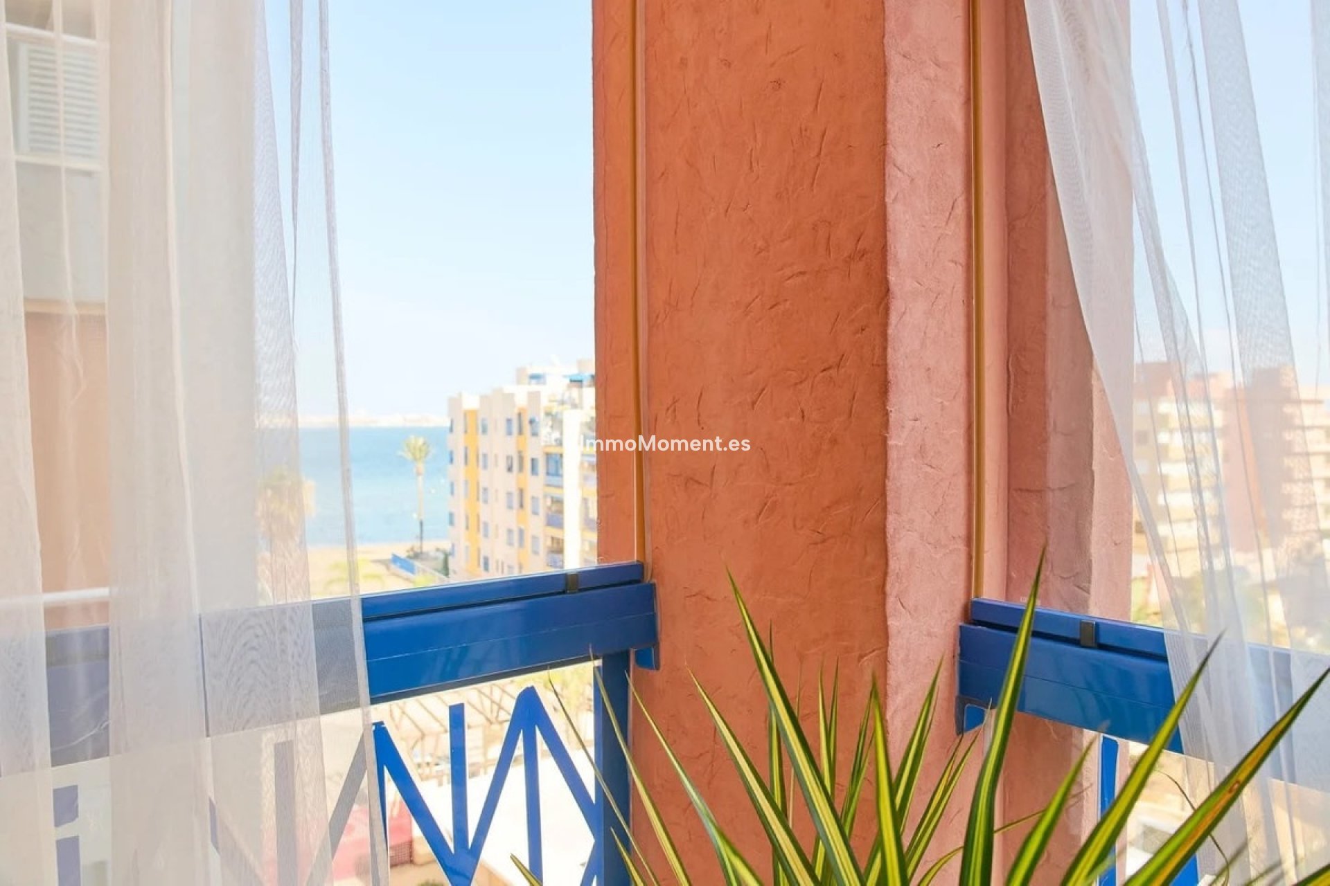 Resale - Apartment - Cartagena - Playa Honda