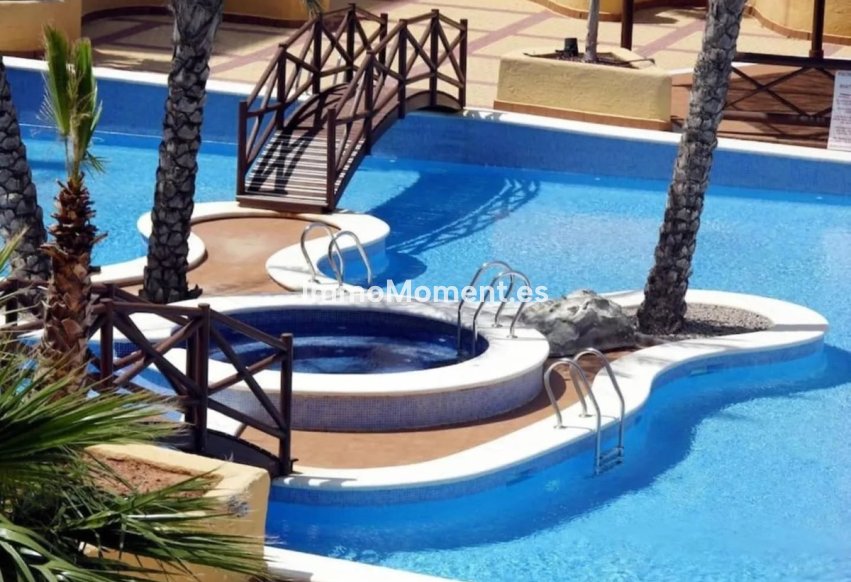 Resale - Apartment - Cartagena - Playa Honda