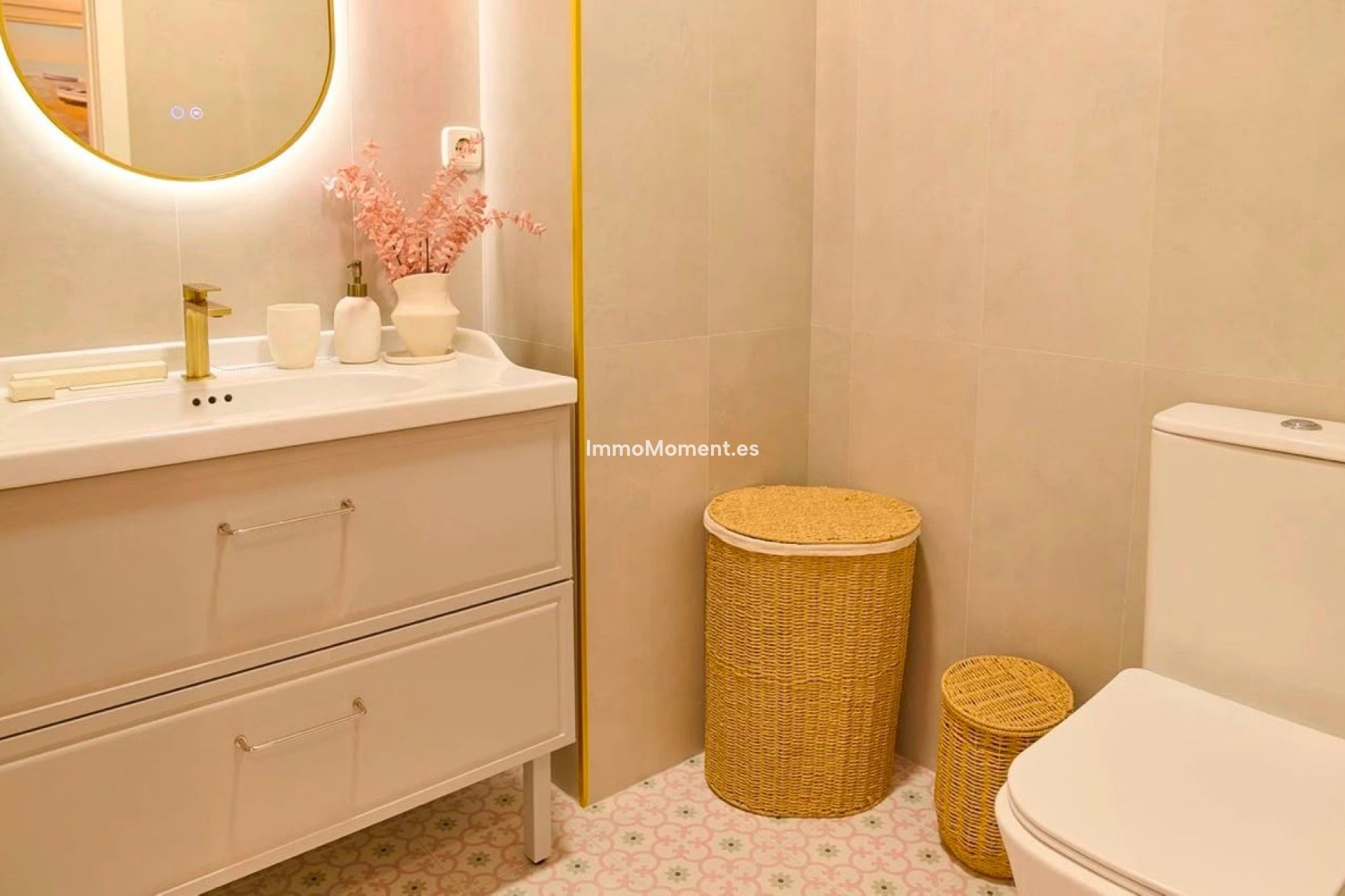 Resale - Apartment - Cartagena - Playa Honda