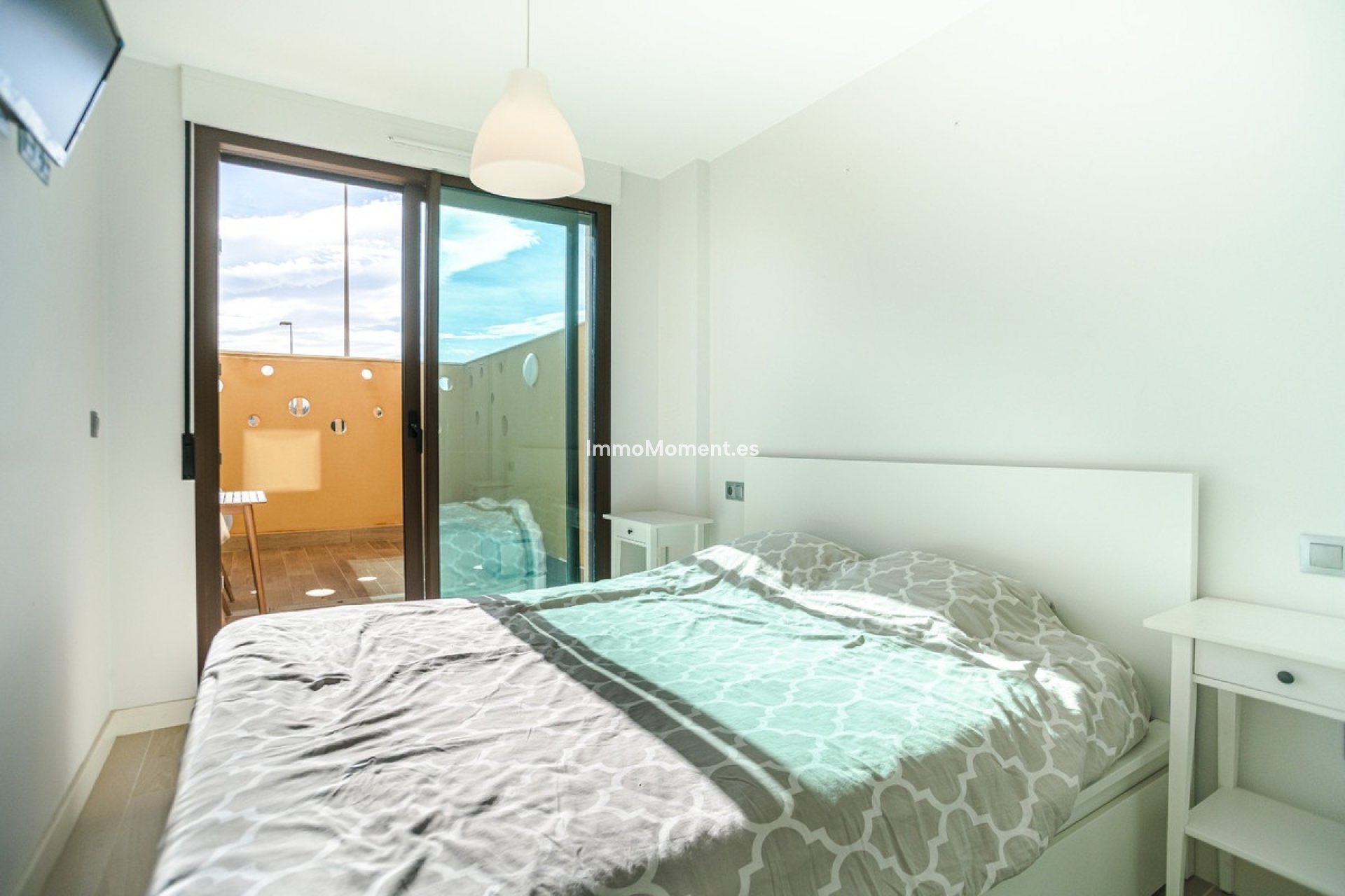 Resale - Apartment - Cartagena - Playa Honda