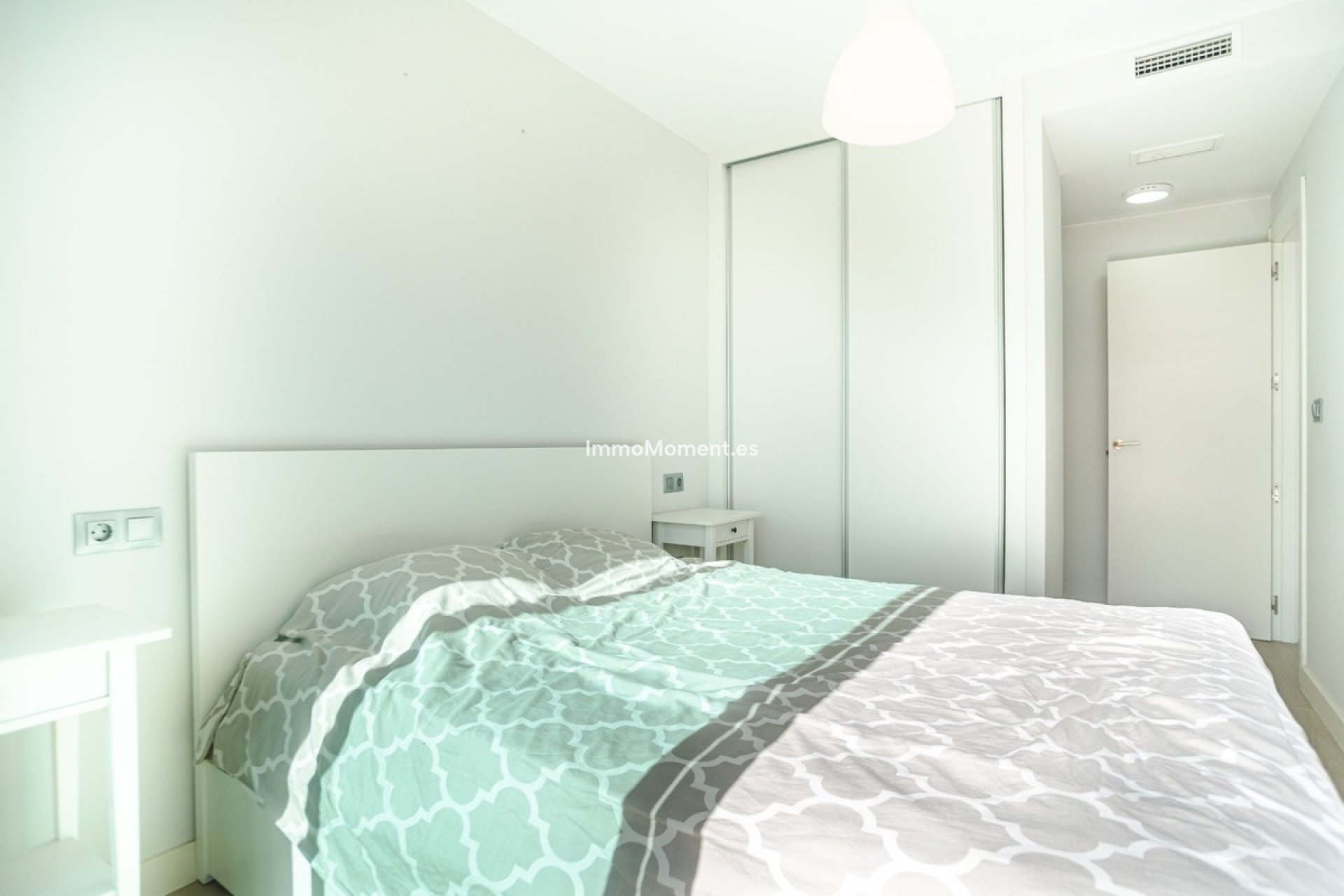 Resale - Apartment - Cartagena - Playa Honda