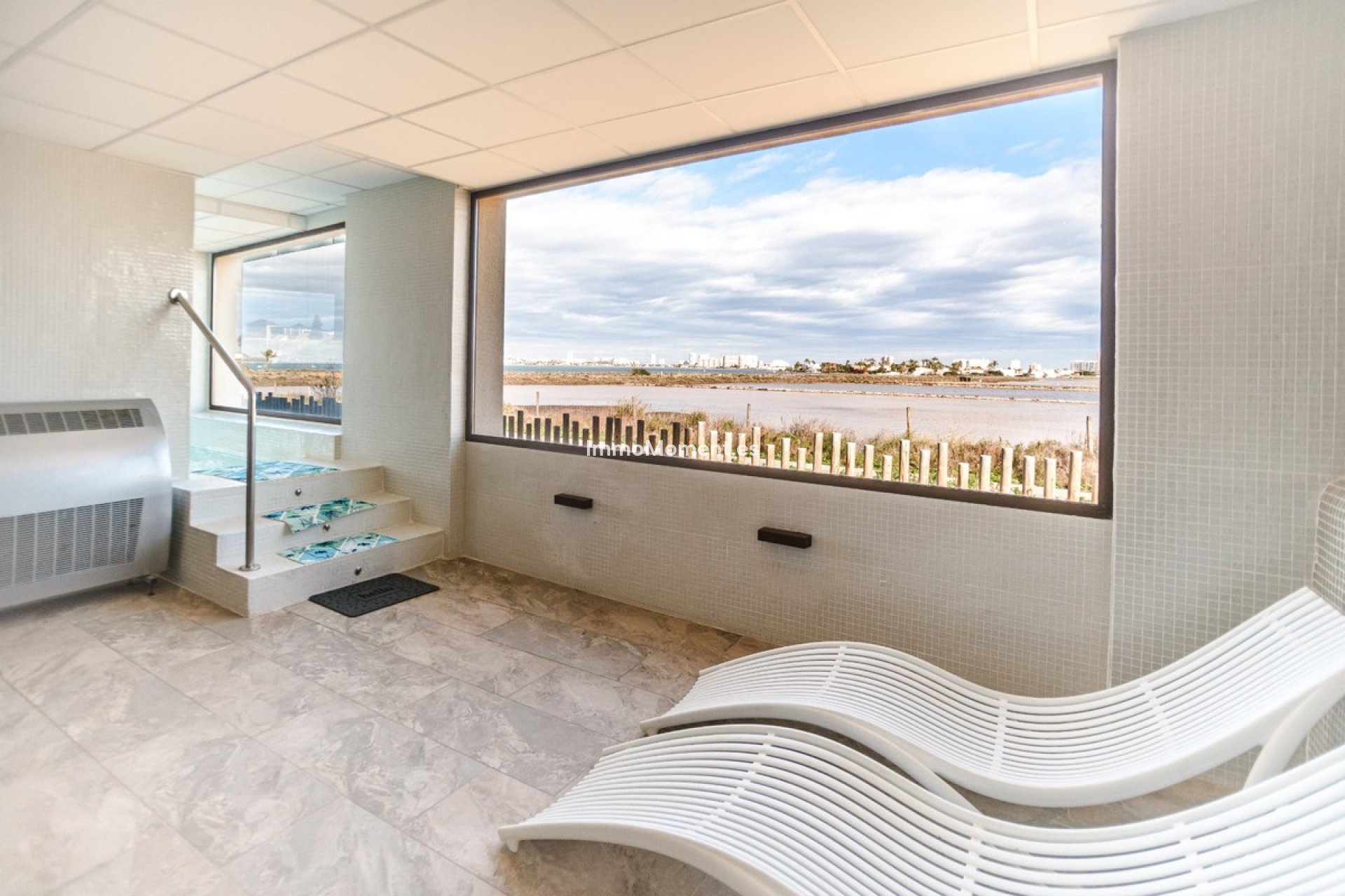 Resale - Apartment - Cartagena - Playa Honda