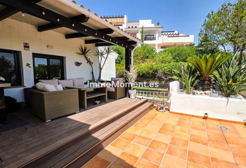Resale - Apartment - Casares - Casares Centro