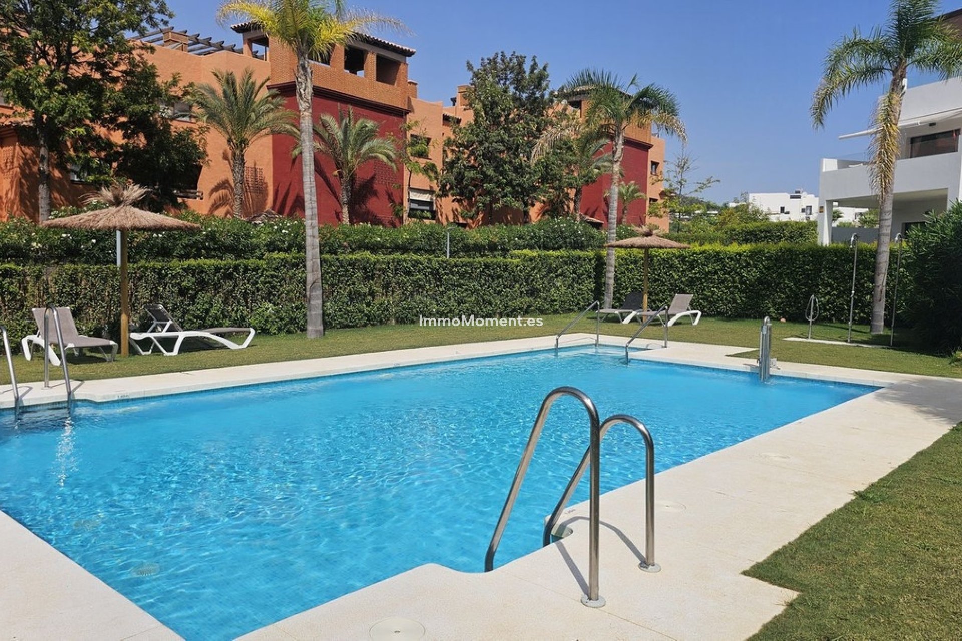 Resale - Apartment - Casares - Casares Centro
