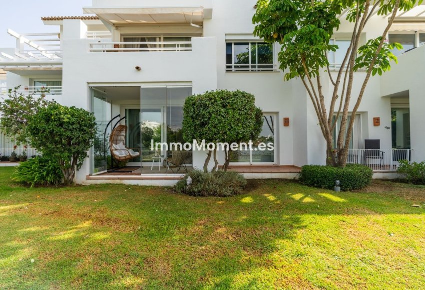 Resale - Apartment - Casares - Casares Centro