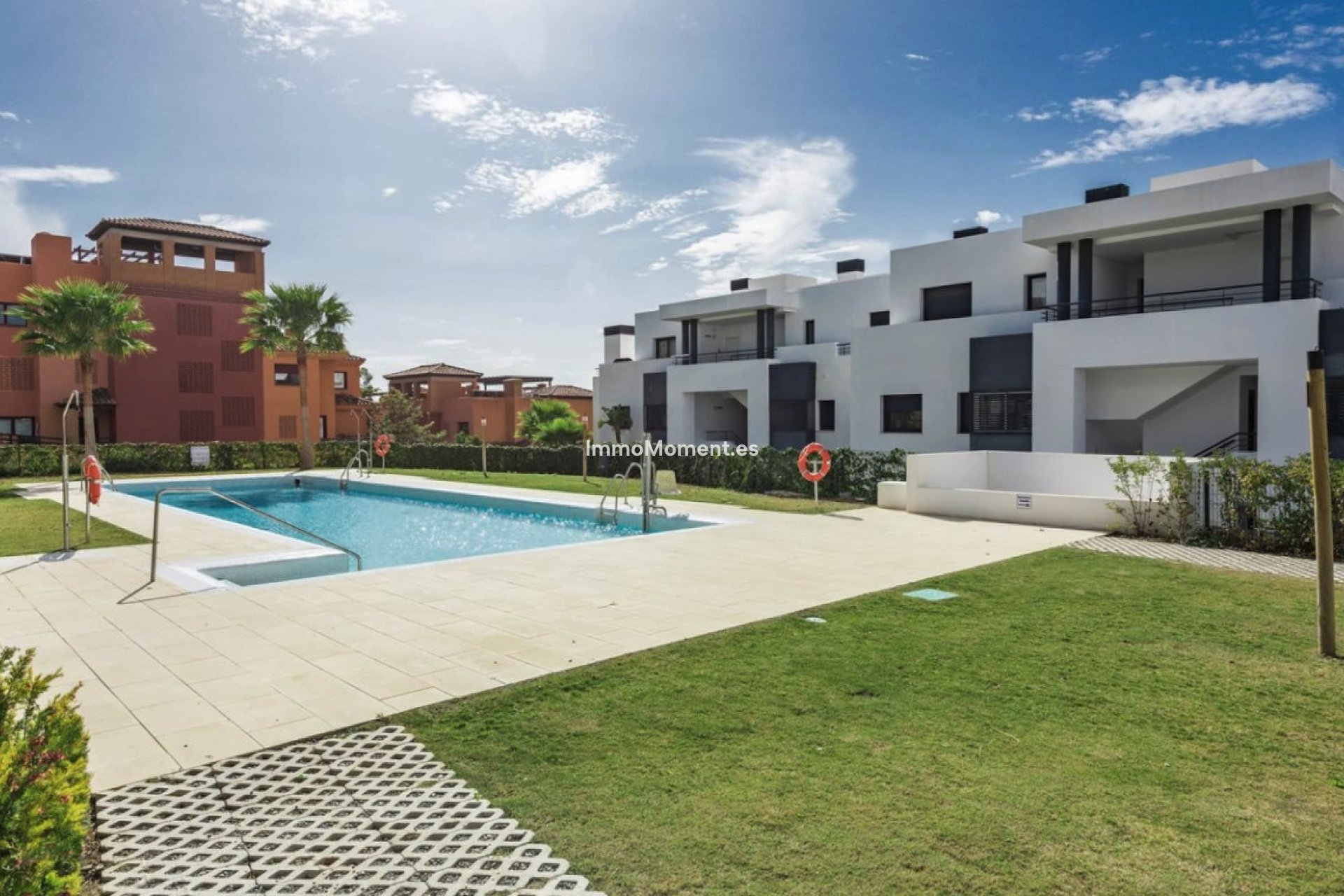 Resale - Apartment - Casares - Casares Centro