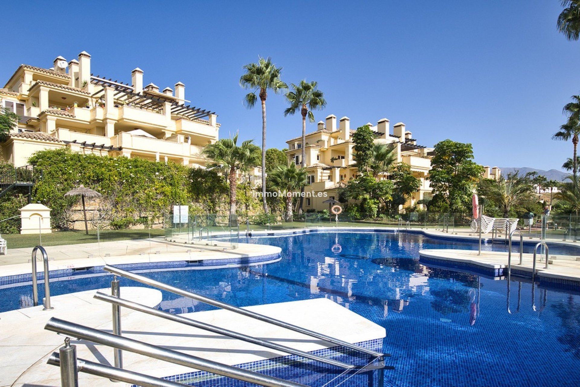 Resale - Apartment - Casares - Casares Centro