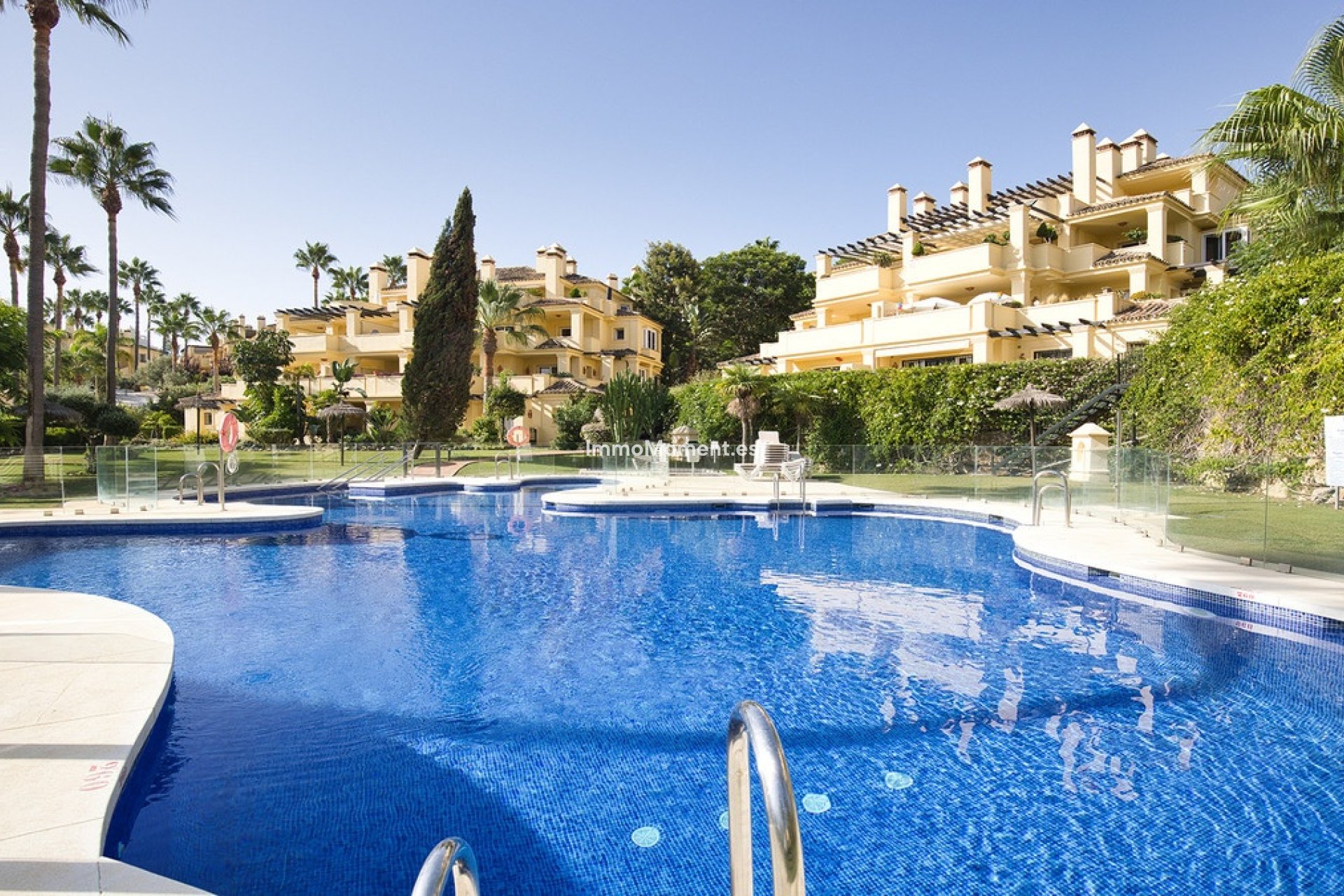 Resale - Apartment - Casares - Casares Centro