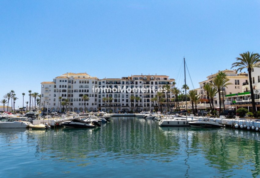 Resale - Apartment - Casares - Casares Centro