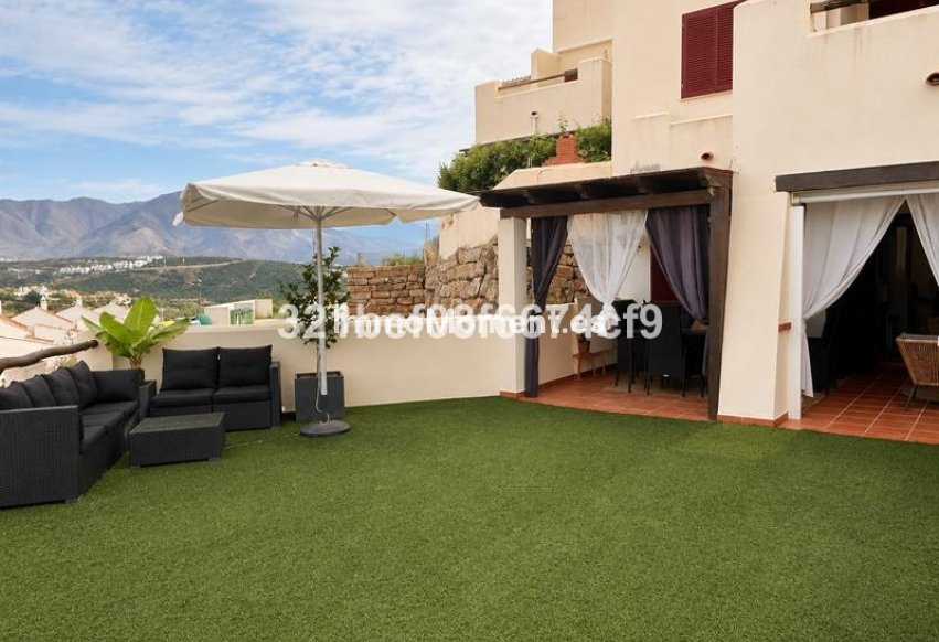 Resale - Apartment - Casares - Casares Centro