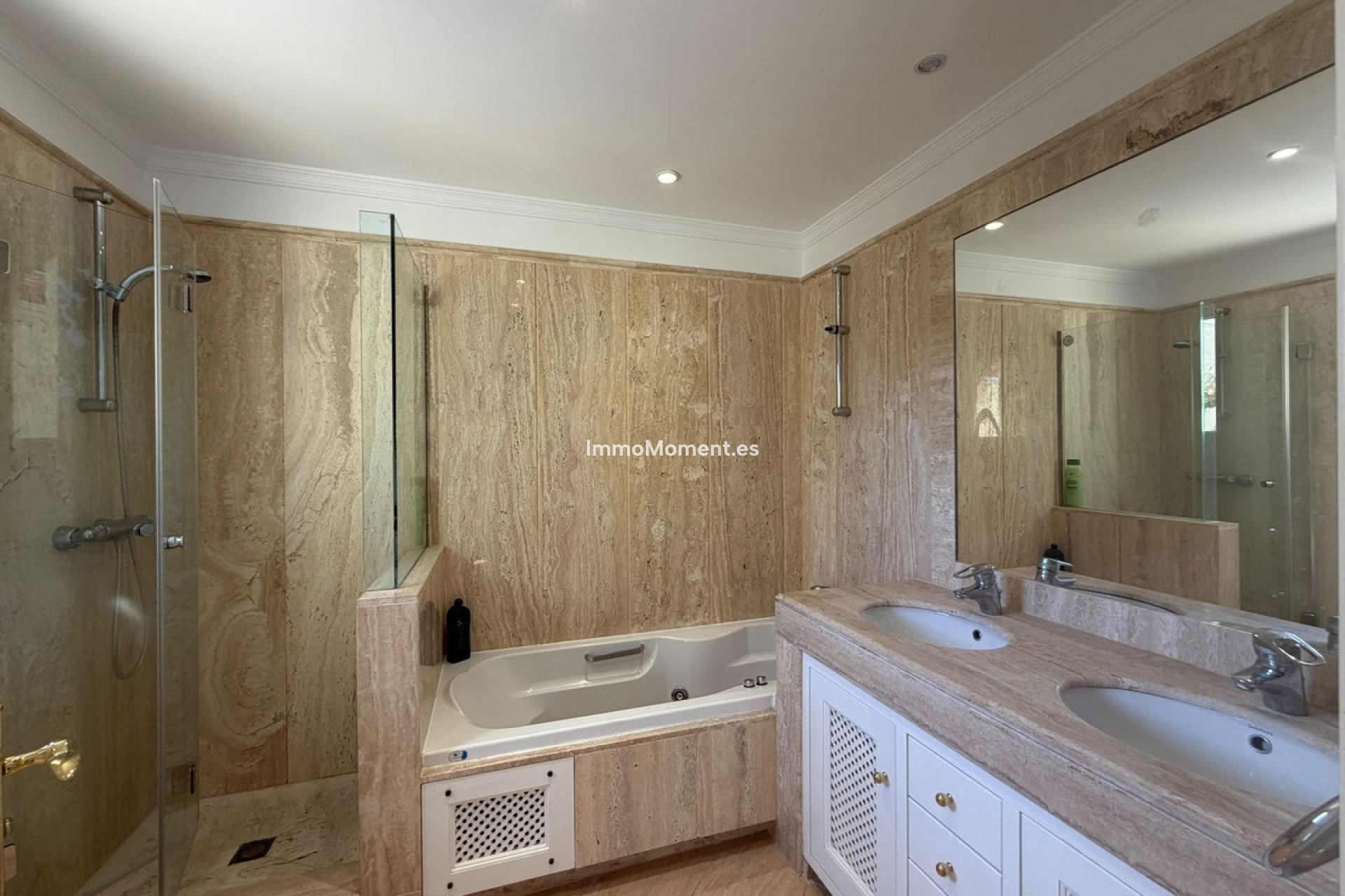 Resale - Apartment - Casares - Casares Centro